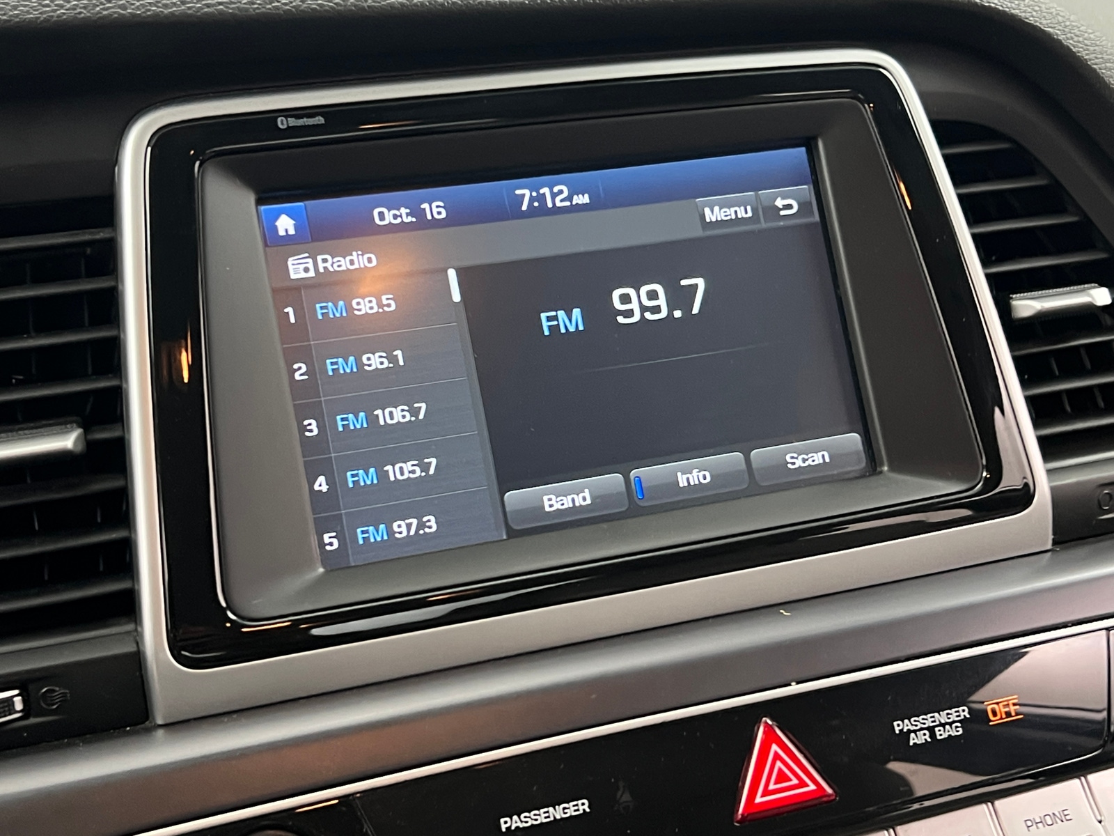 Thumbnail: 2019 Hyundai Sonata - 4