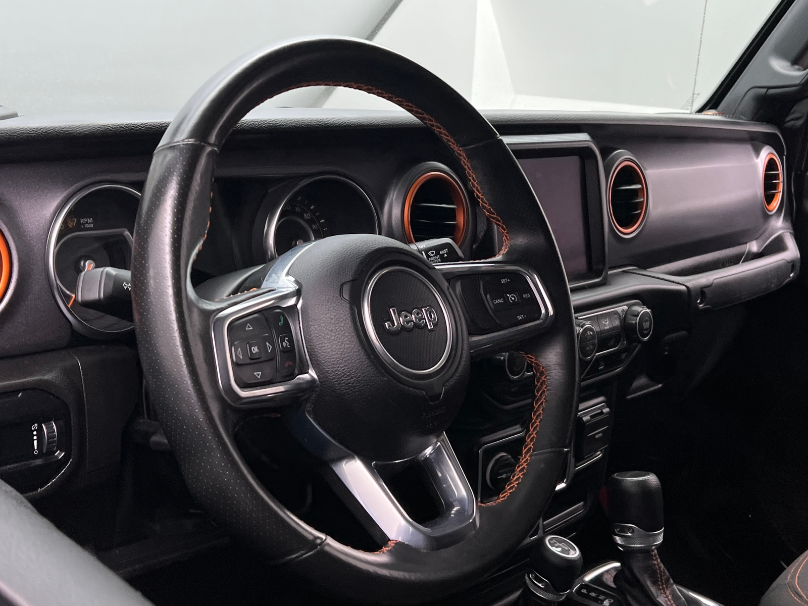 Thumbnail: 2023 Jeep Gladiator - 5