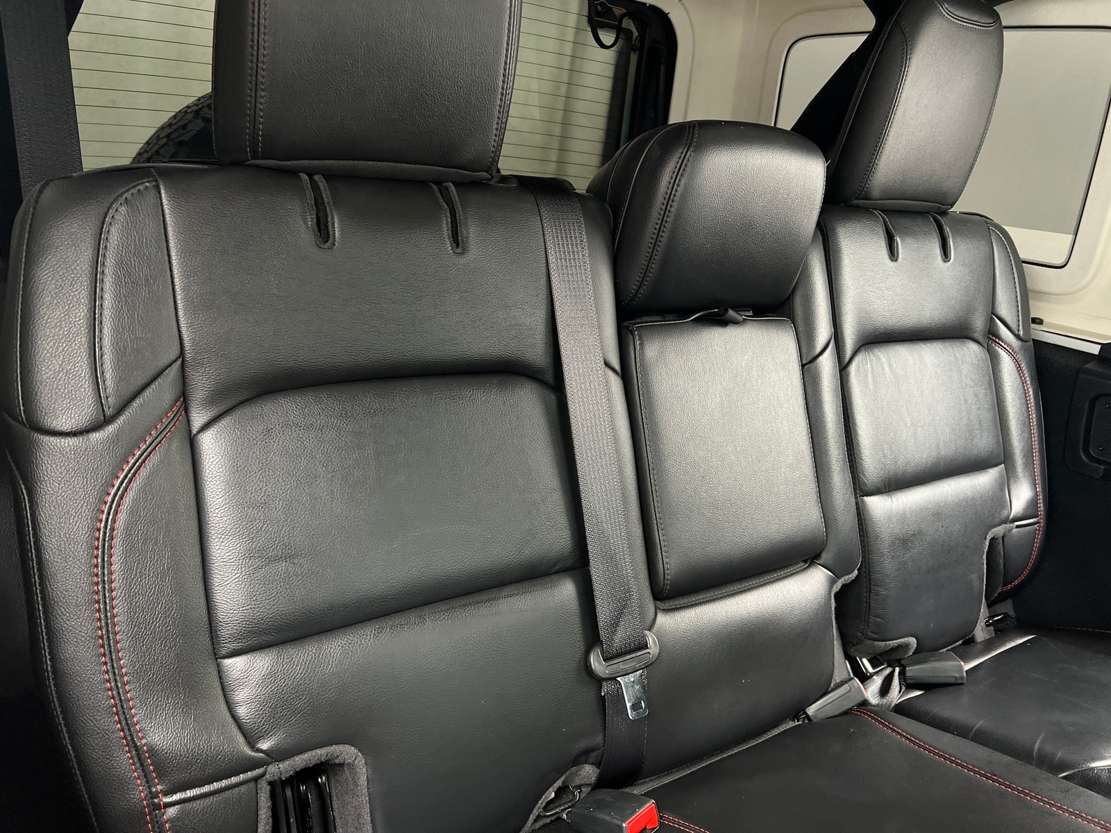 Thumbnail: 2021 Jeep Wrangler - 5