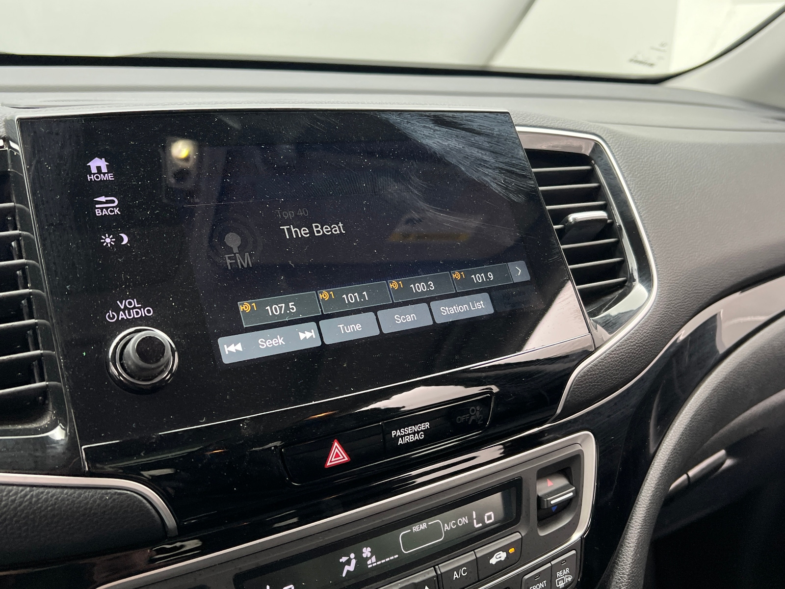 Thumbnail: 2020 Honda Pilot - 3