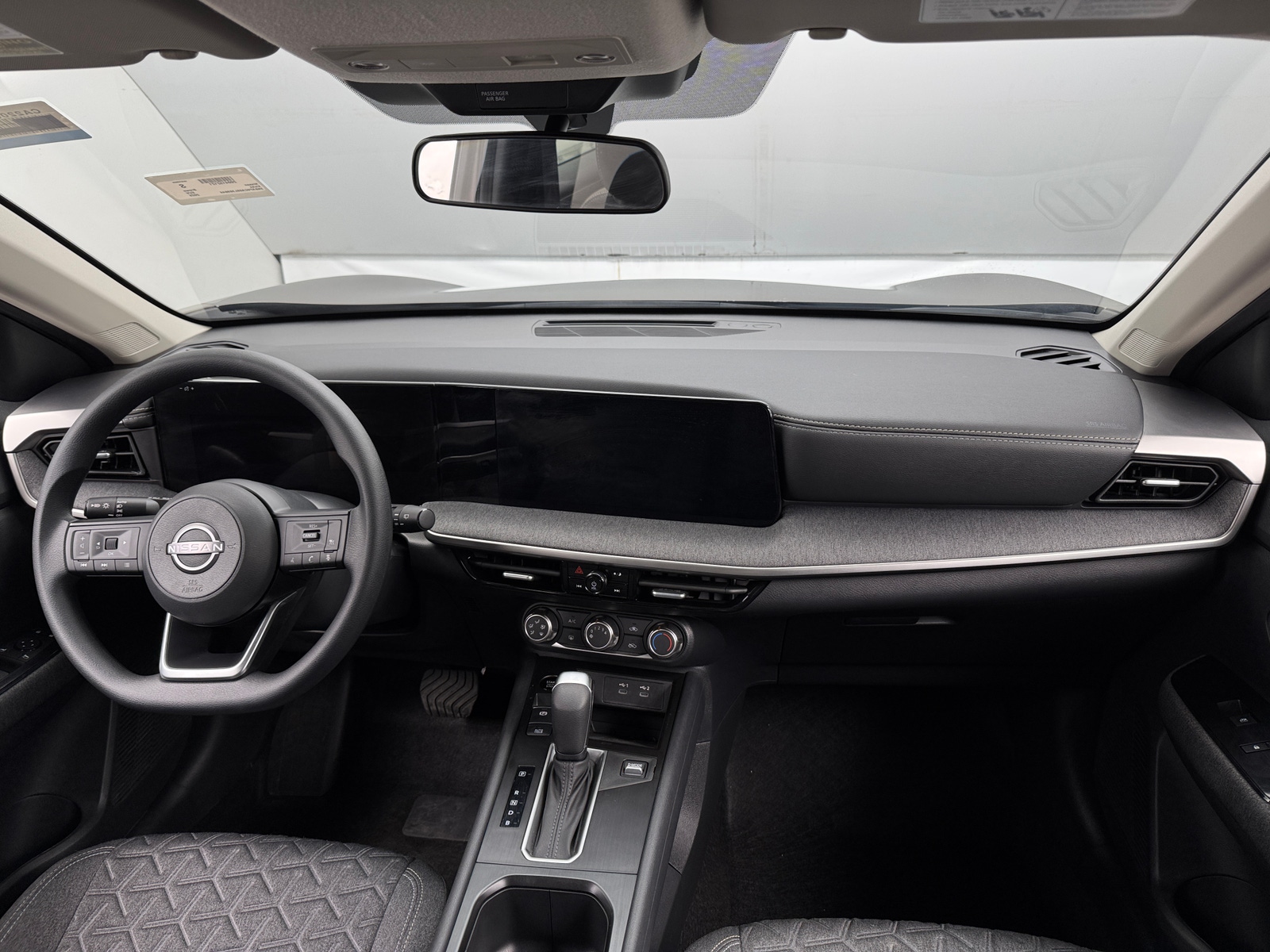 Thumbnail: 2025 Nissan Kicks - 3