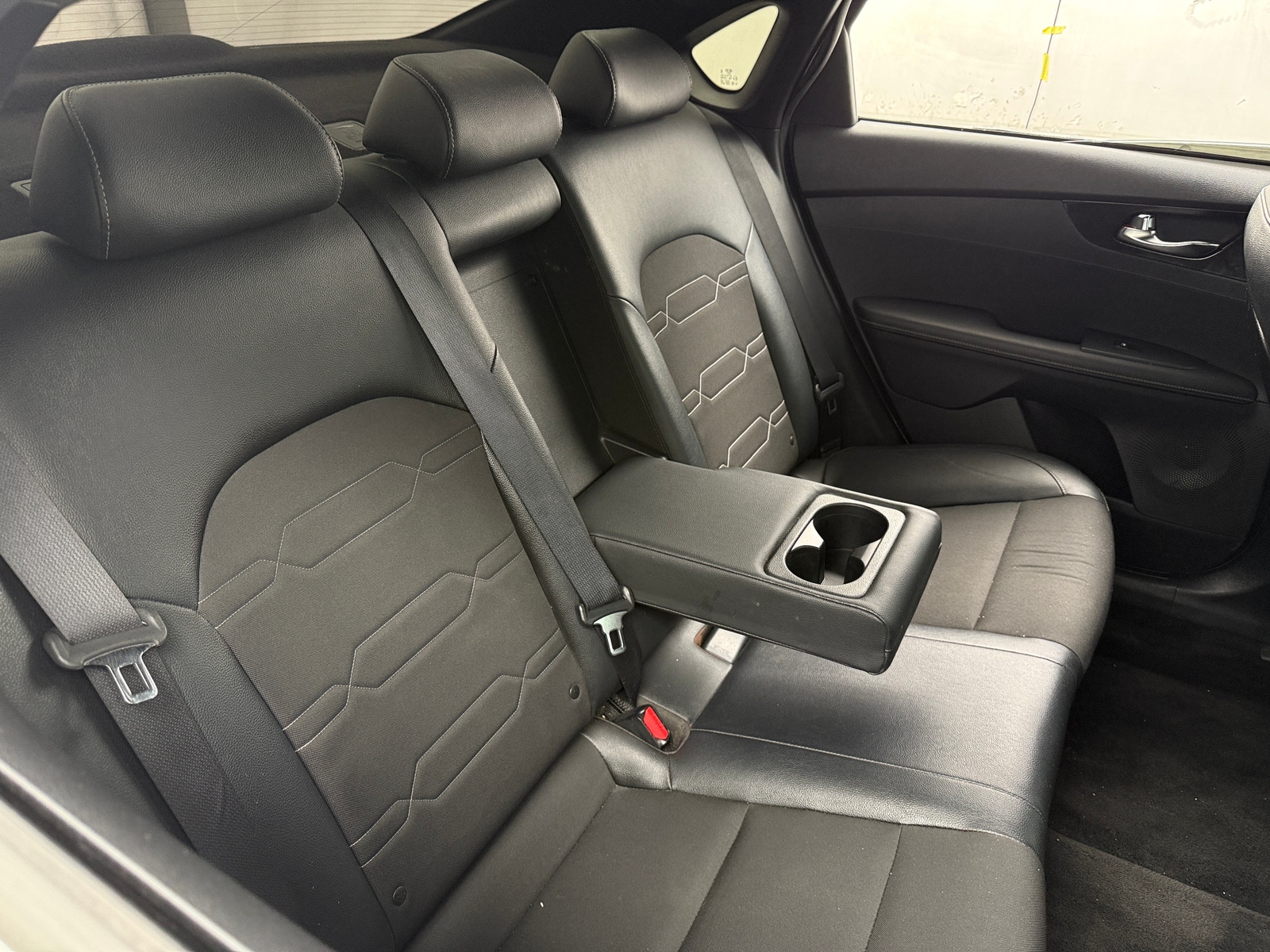 Thumbnail: 2021 Kia Forte - 6