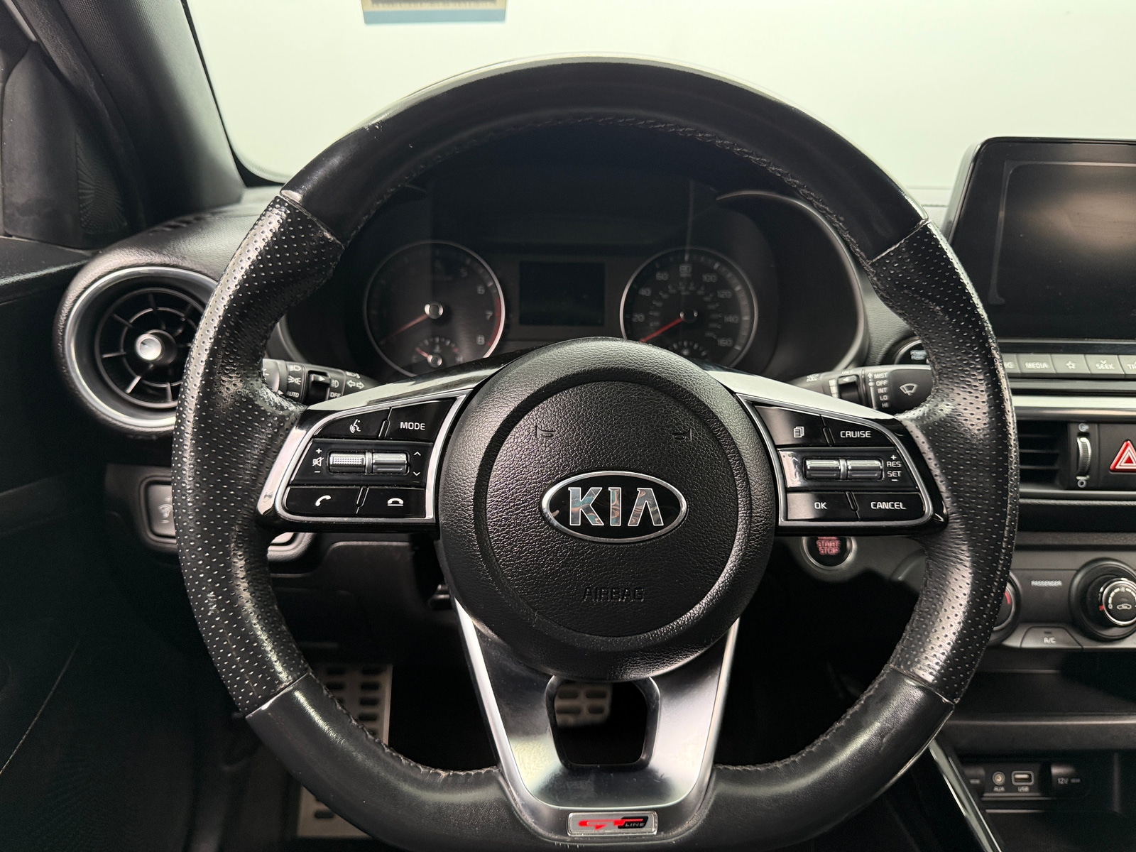 Thumbnail: 2021 Kia Forte - 5