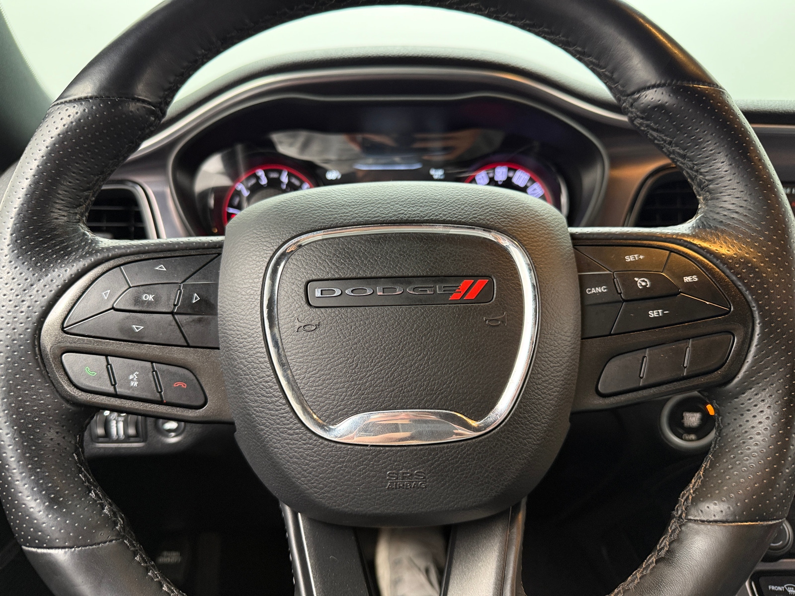 Thumbnail: 2021 Dodge Challenger - 4