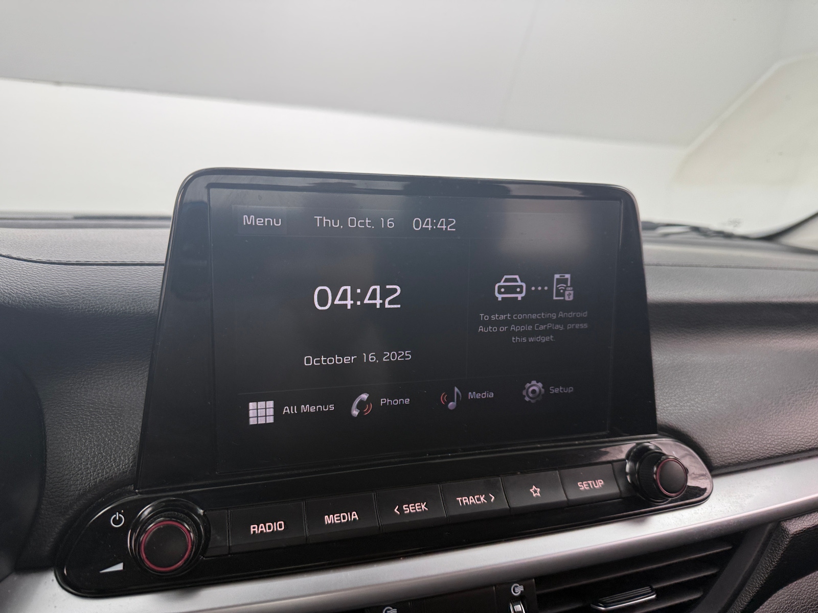 Thumbnail: 2024 Kia Forte - 4