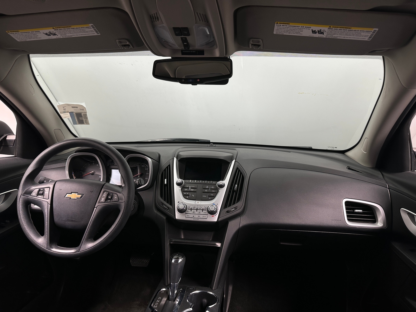 Thumbnail: 2017 Chevrolet Equinox - 3