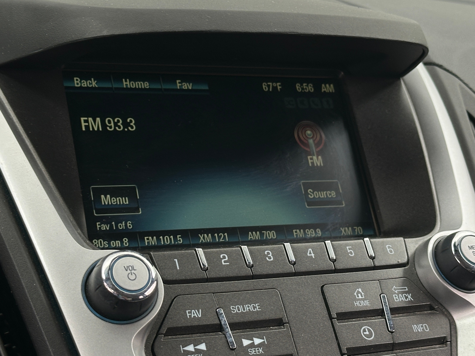 Thumbnail: 2017 Chevrolet Equinox - 4