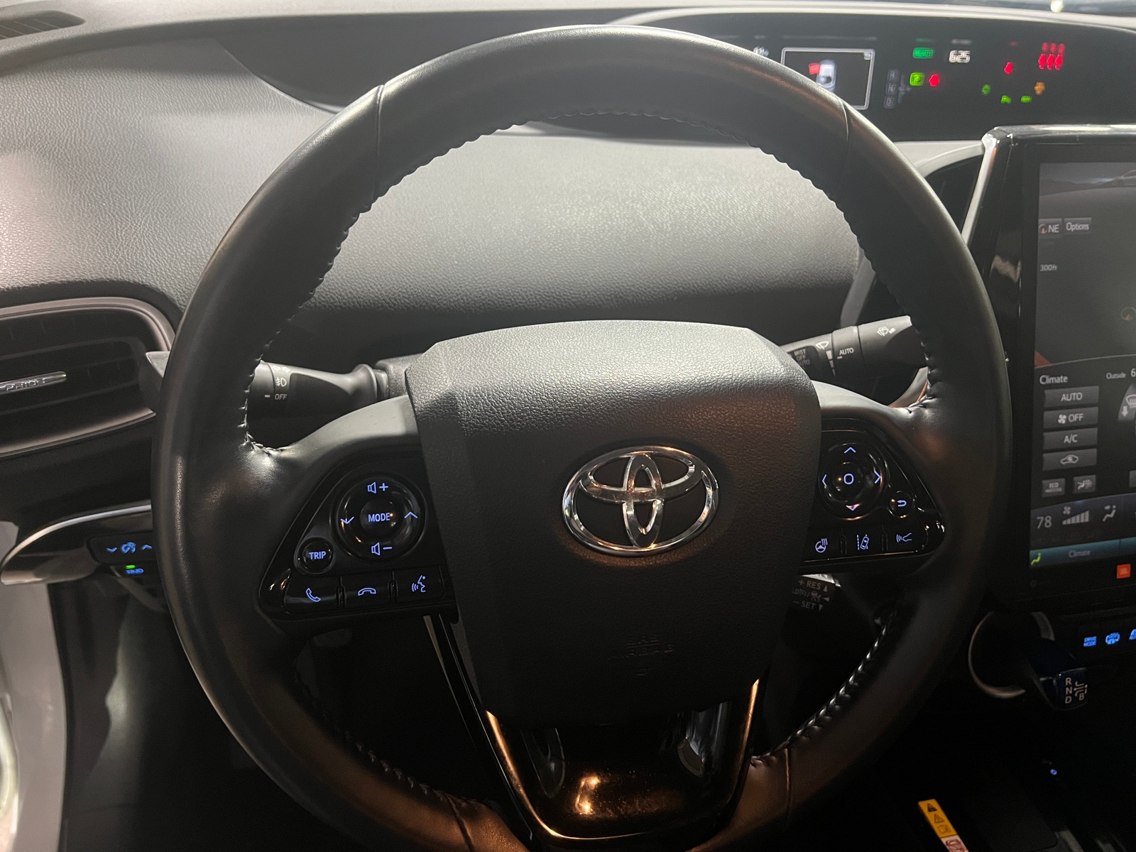 Thumbnail: 2021 Toyota Prius Prime - 4