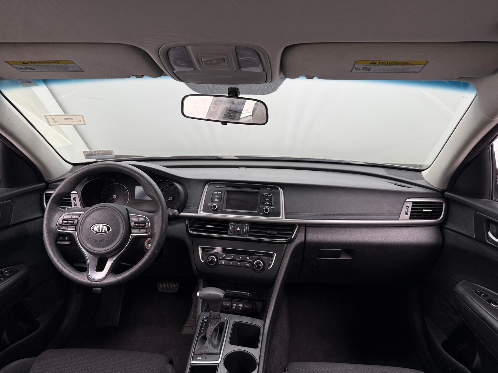Thumbnail: 2017 Kia Optima - 3