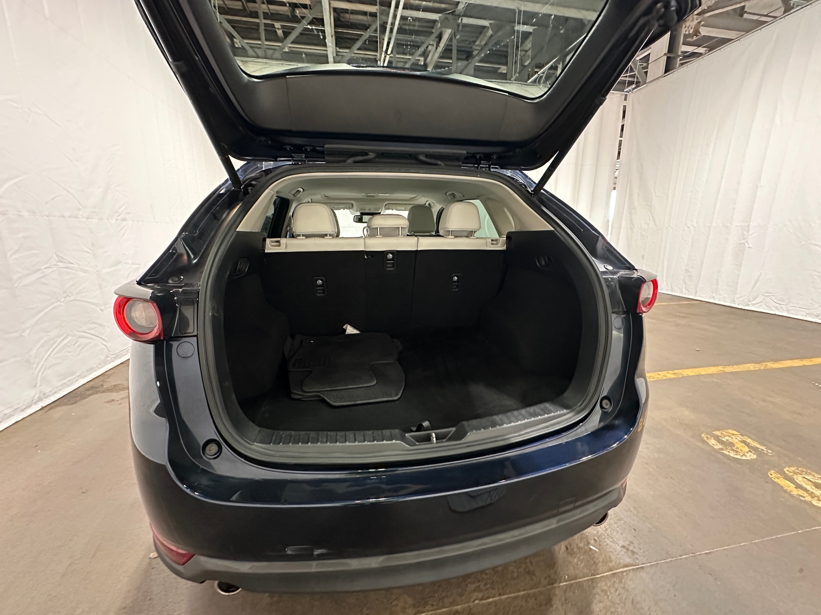 Thumbnail: 2018 Mazda CX-5 - 6