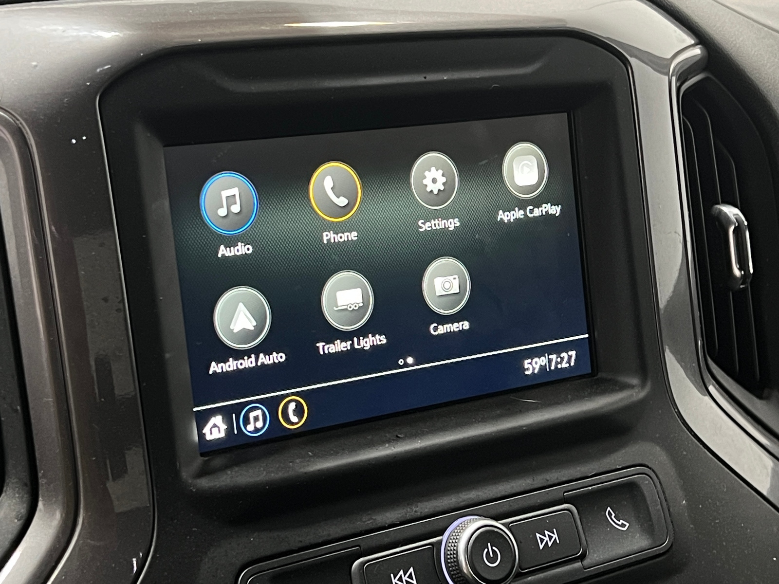 Thumbnail: 2019 Chevrolet Silverado 1500 - 4