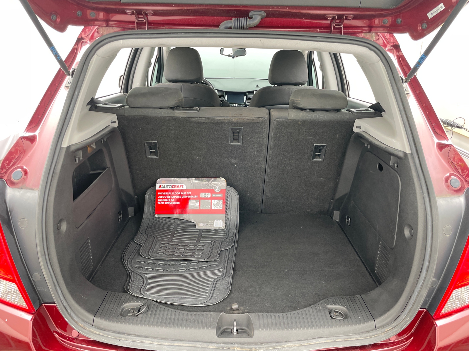 Thumbnail: 2017 Chevrolet Trax - 7