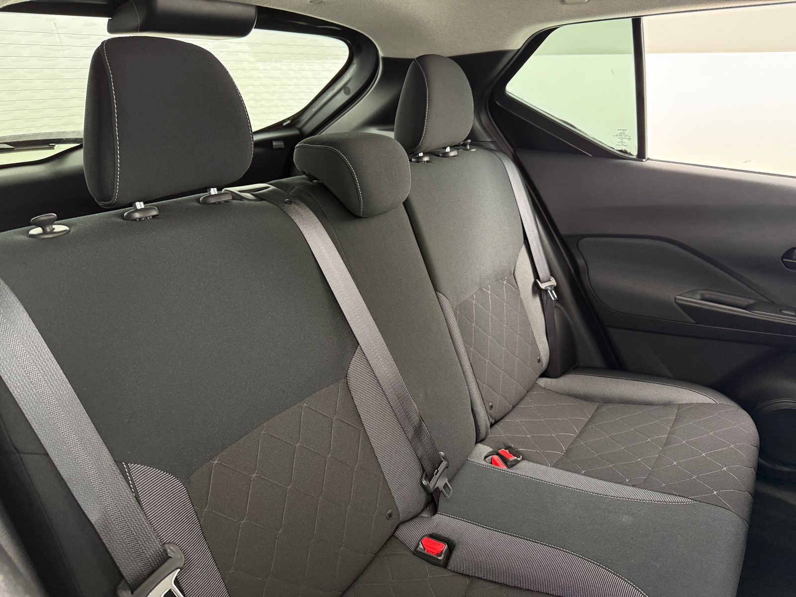 Thumbnail: 2019 Nissan Kicks - 6