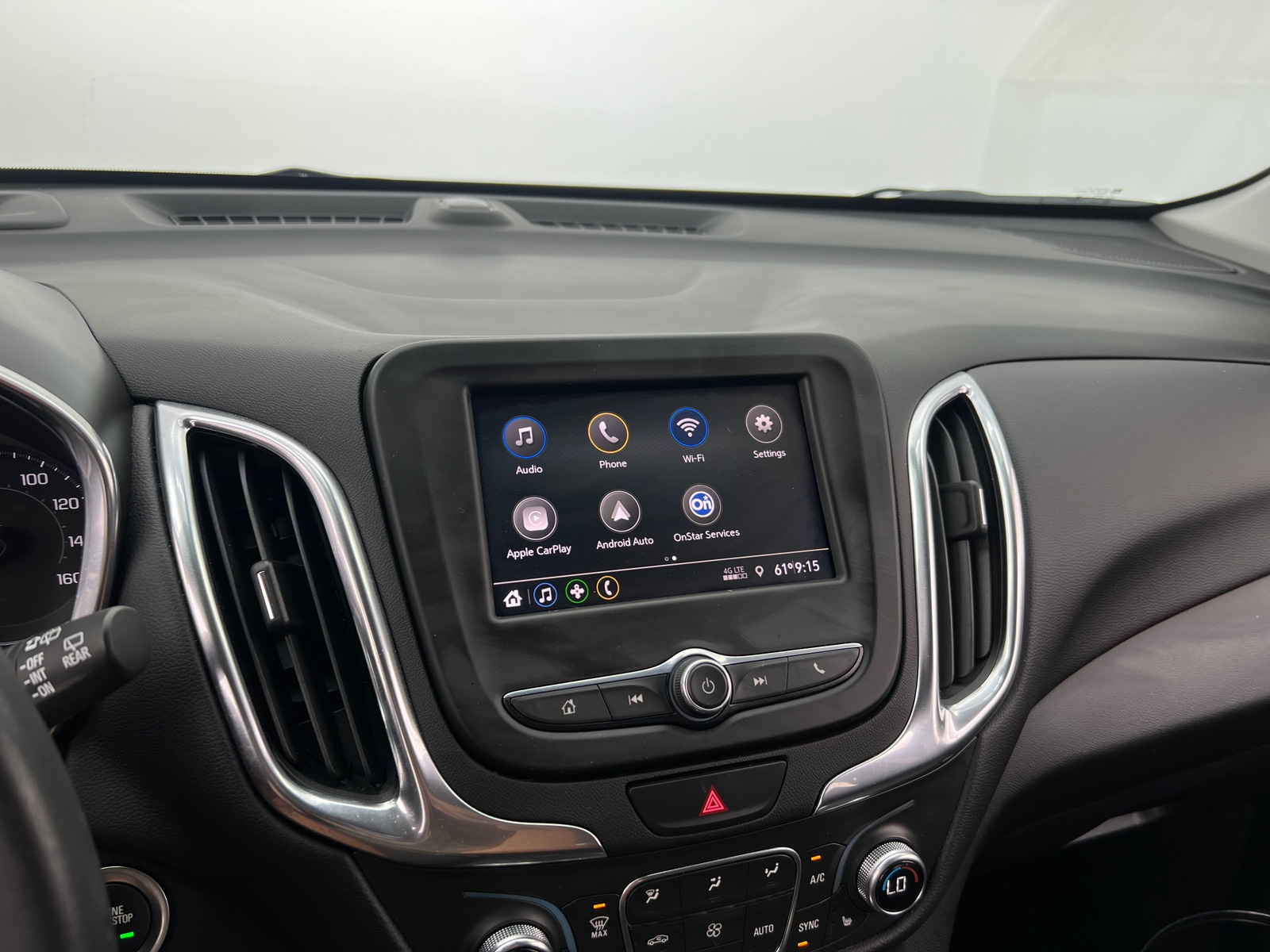 Thumbnail: 2021 Chevrolet Equinox - 4