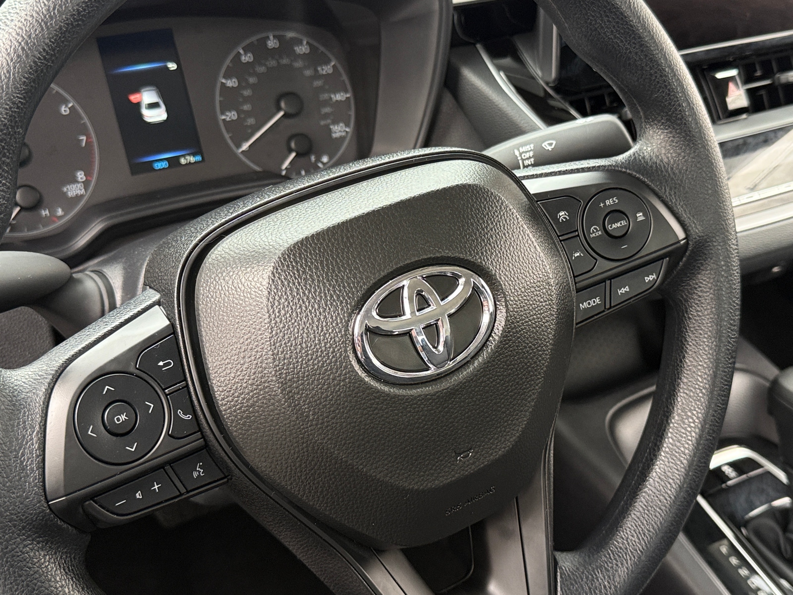 Thumbnail: 2025 Toyota Corolla - 5