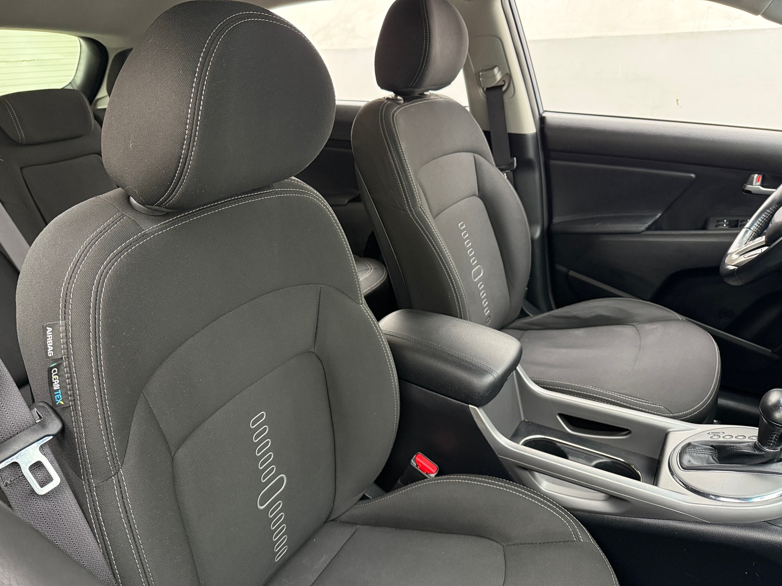Thumbnail: 2015 Kia Sportage - 2