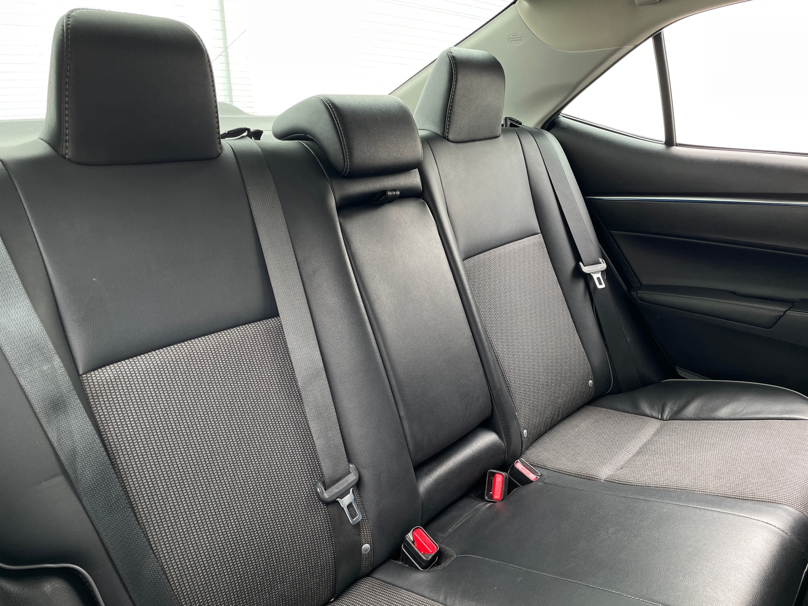 Thumbnail: 2016 Toyota Corolla - 6