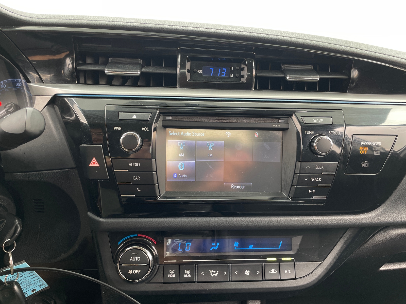Thumbnail: 2016 Toyota Corolla - 4