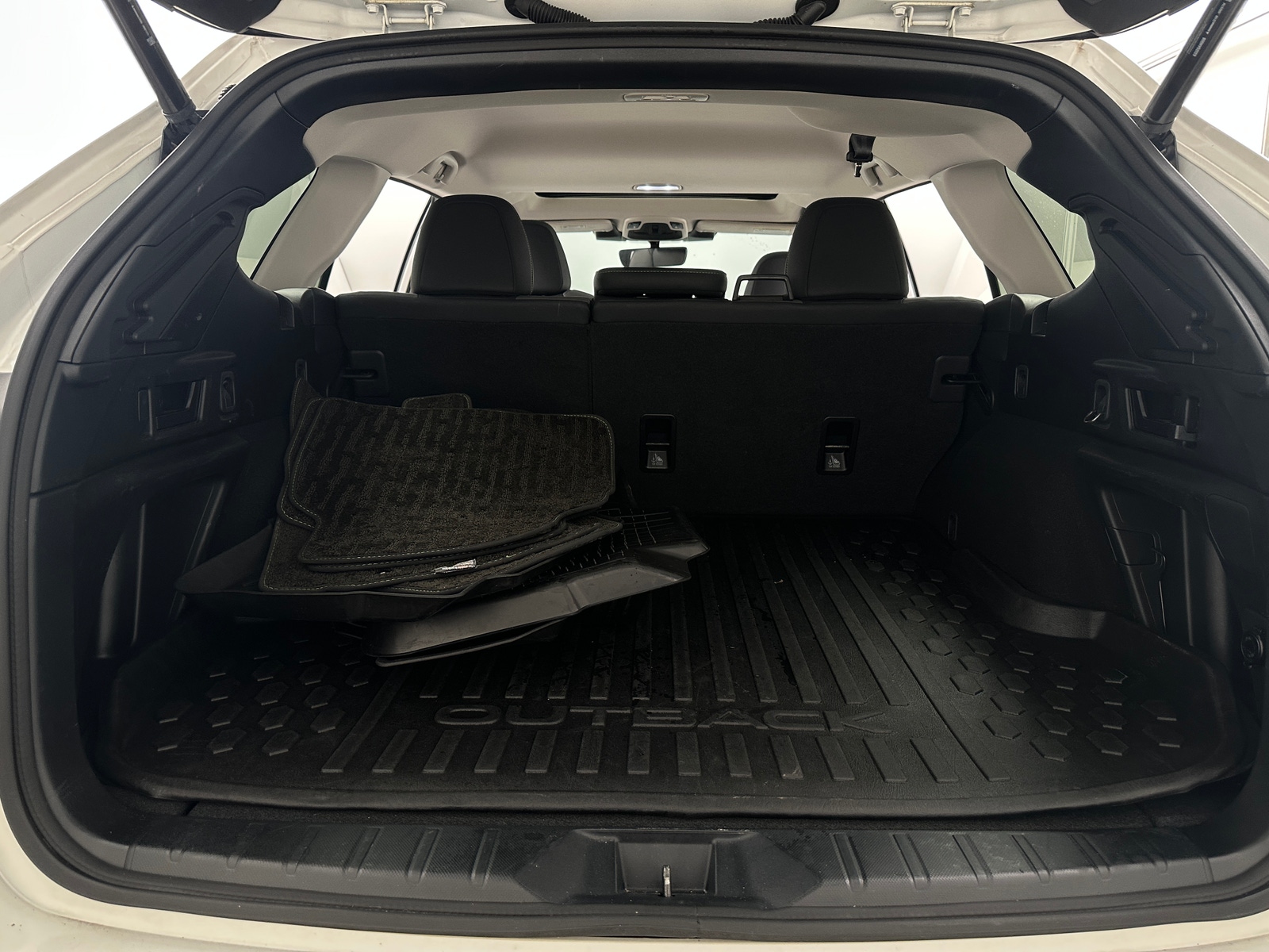 Thumbnail: 2023 Subaru Outback - 7