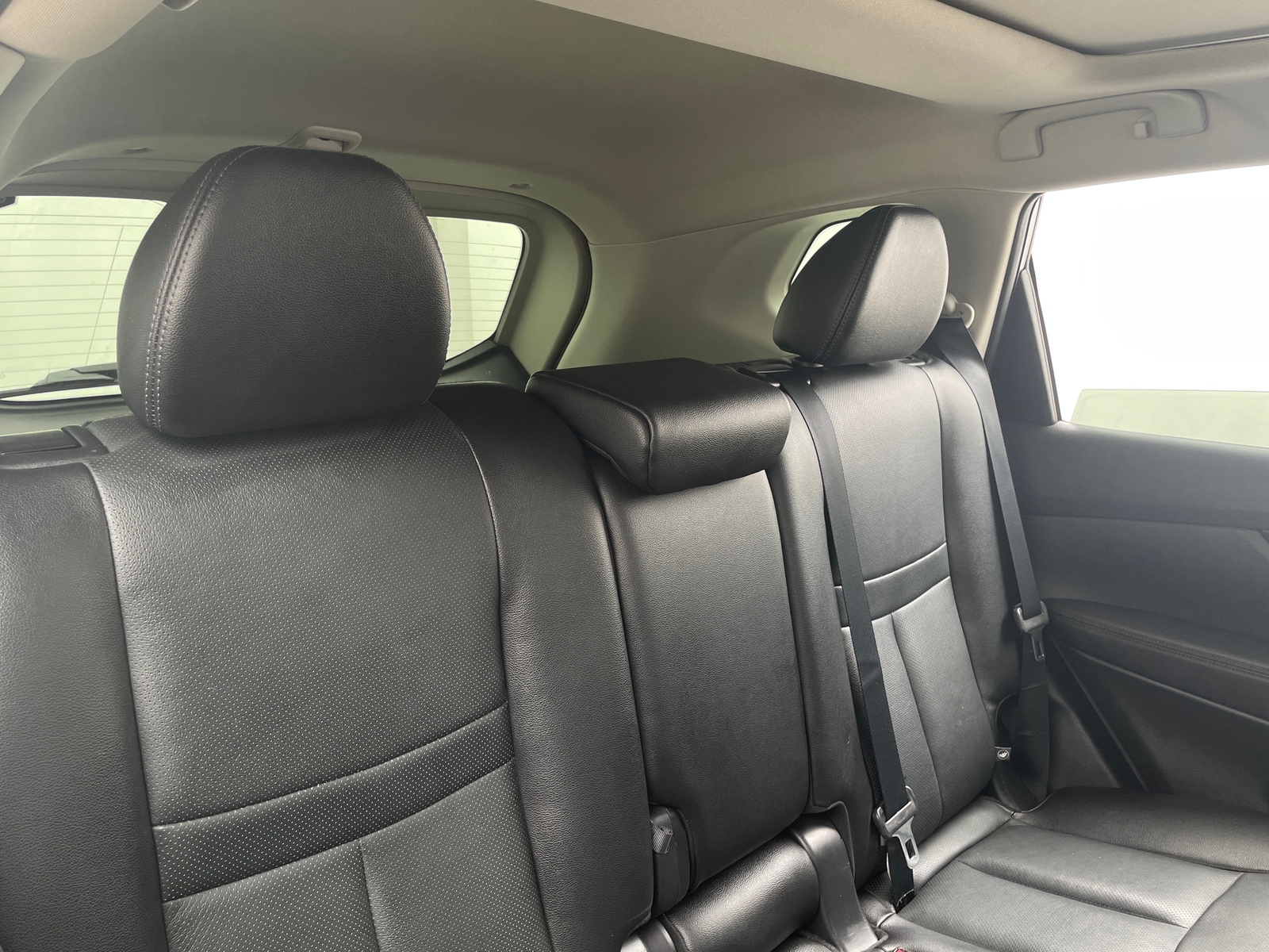 Thumbnail: 2016 Nissan Rogue - 5