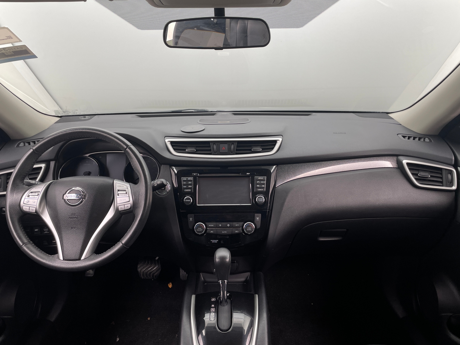 Thumbnail: 2016 Nissan Rogue - 2
