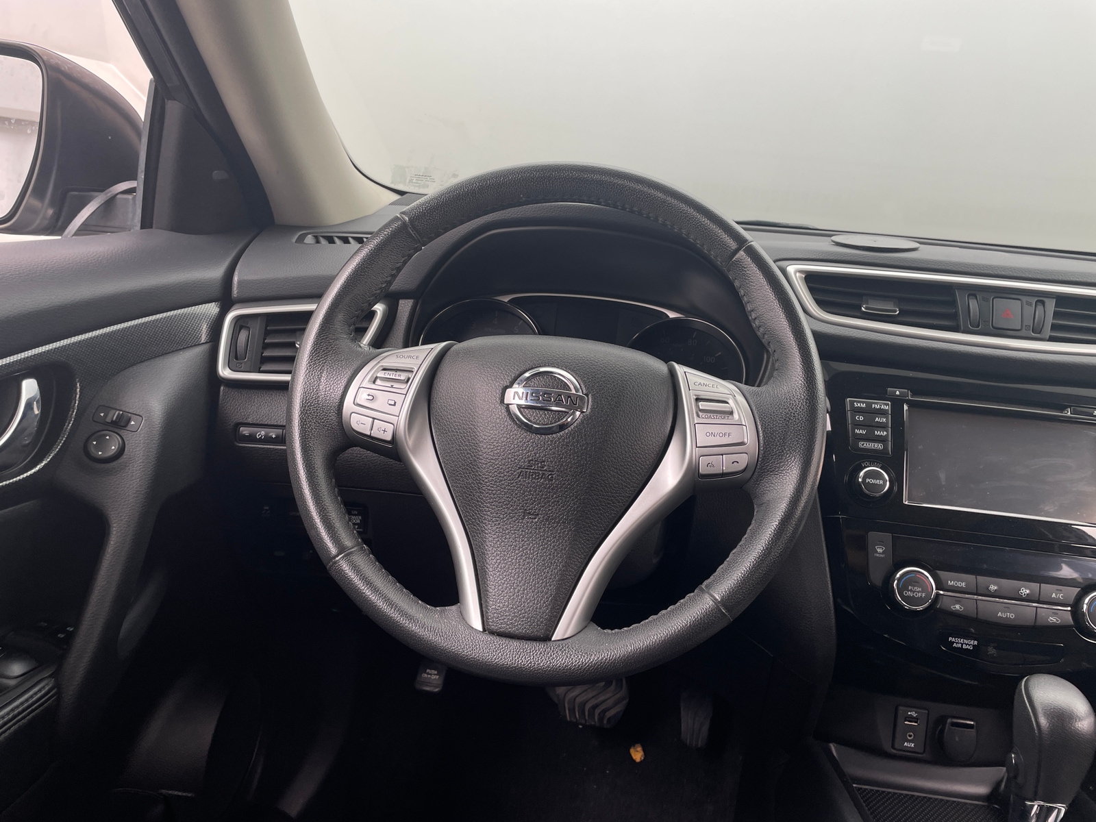 Thumbnail: 2016 Nissan Rogue - 4