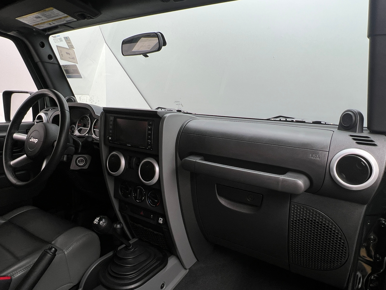 Thumbnail: 2010 Jeep Wrangler - 3
