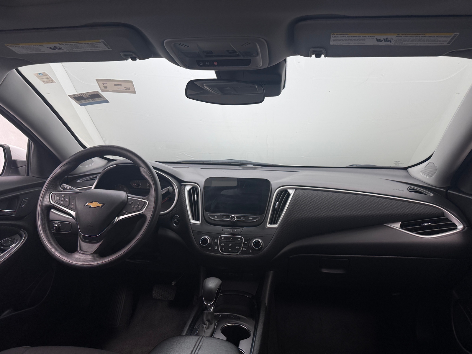 Thumbnail: 2024 Chevrolet Malibu - 3