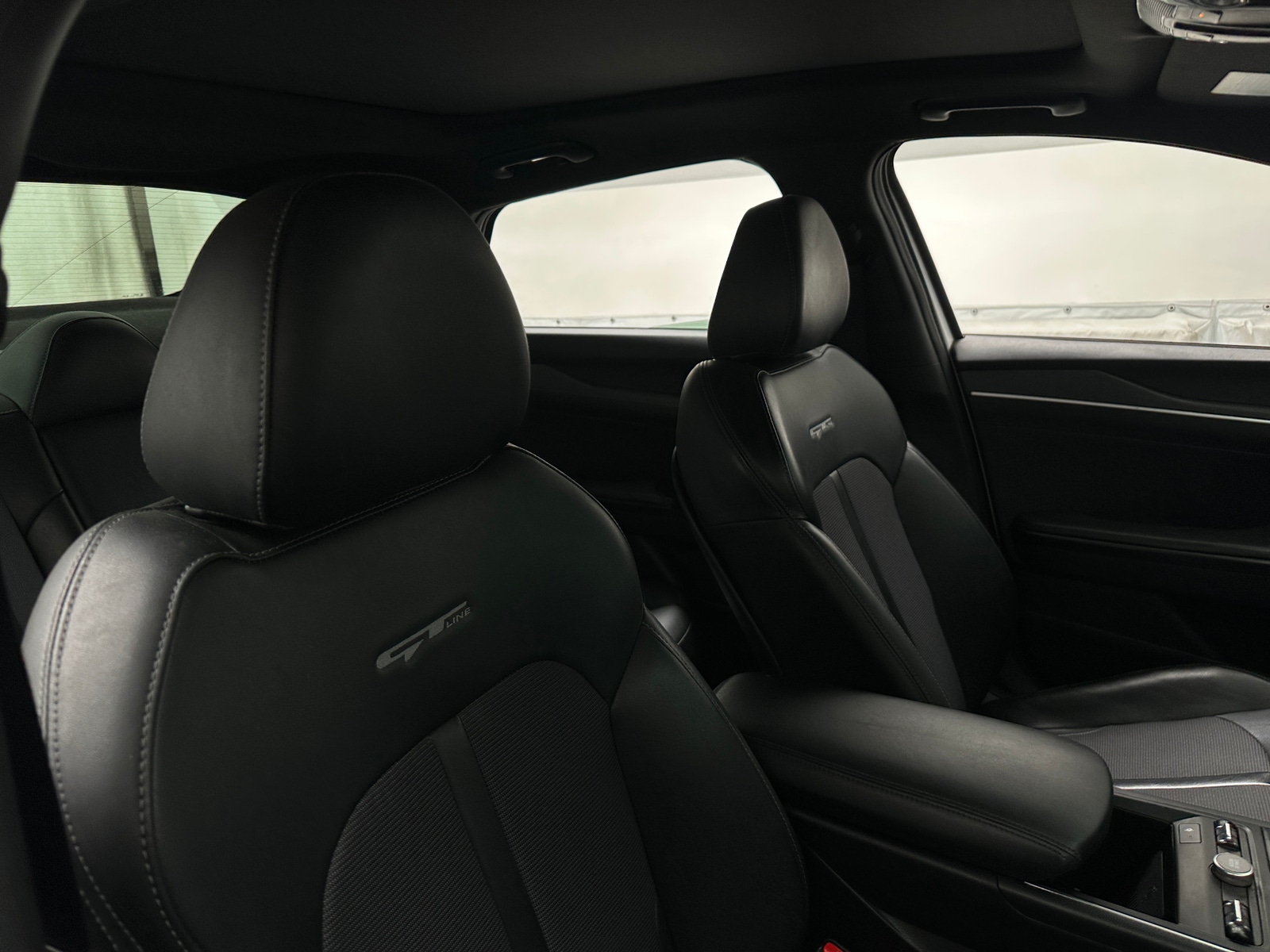 Thumbnail: 2021 Kia K5 - 2