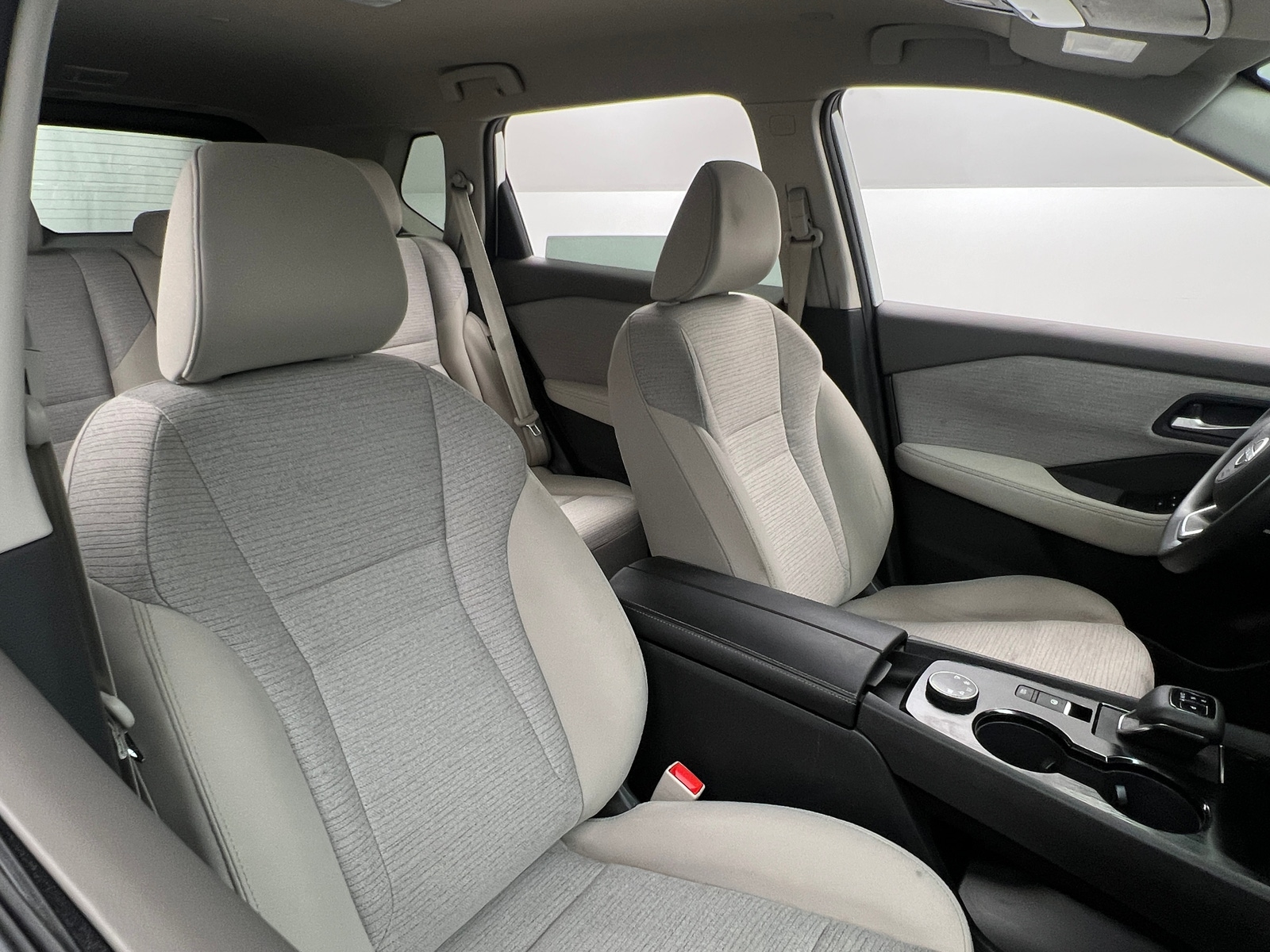 Thumbnail: 2022 Nissan Rogue - 2