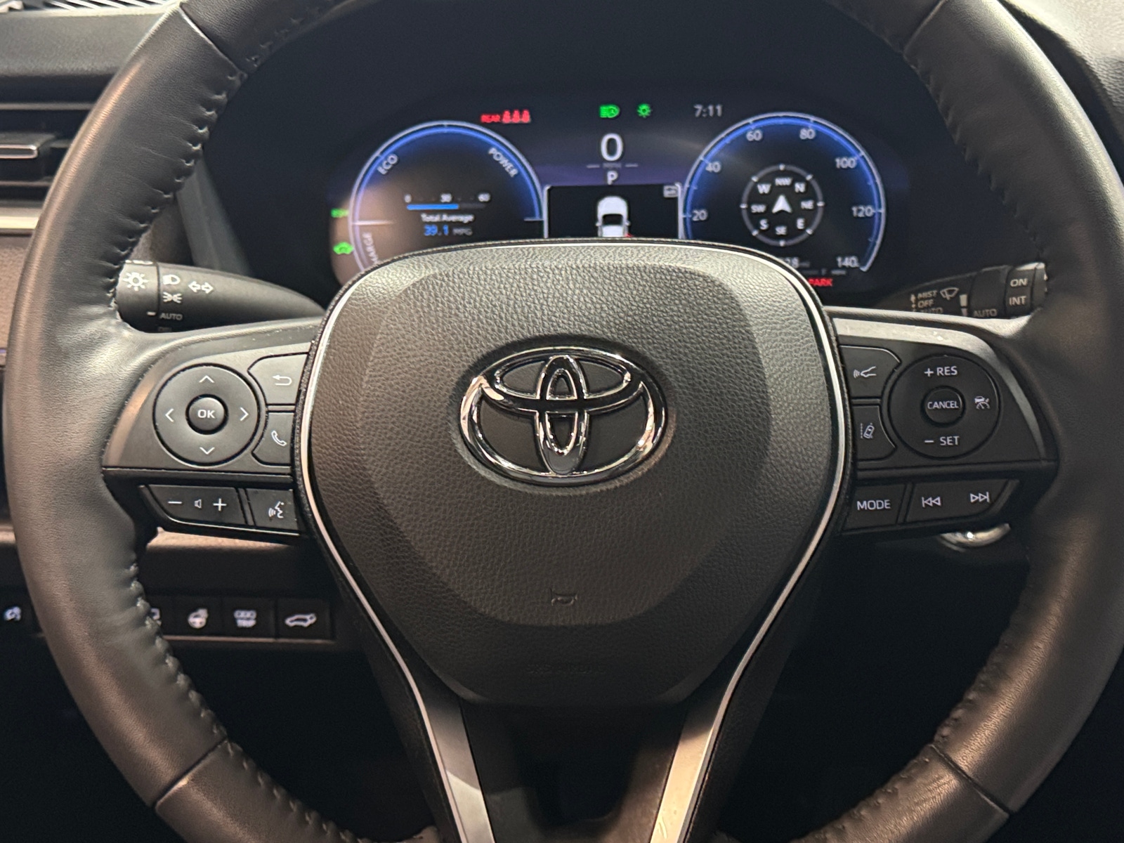 Thumbnail: 2023 Toyota RAV4 - 4