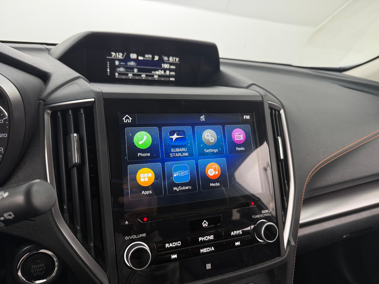 Thumbnail: 2019 Subaru Crosstrek - 3