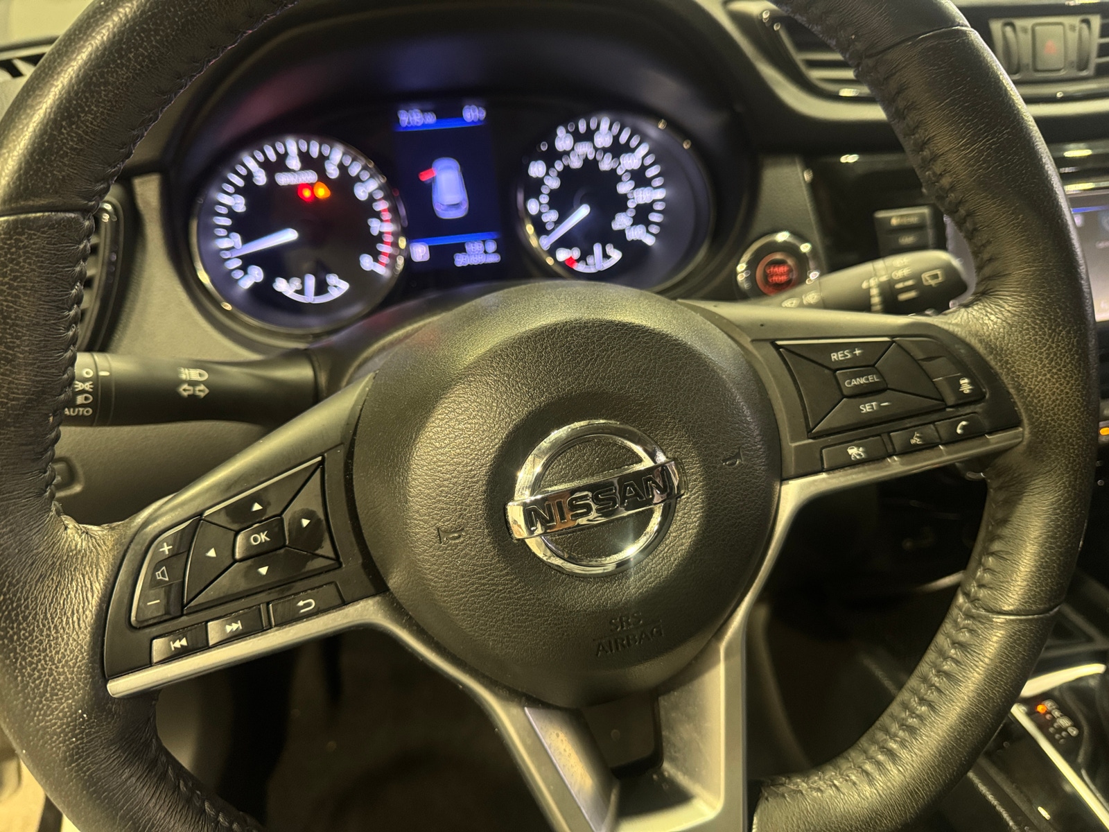 Thumbnail: 2018 Nissan Rogue - 5