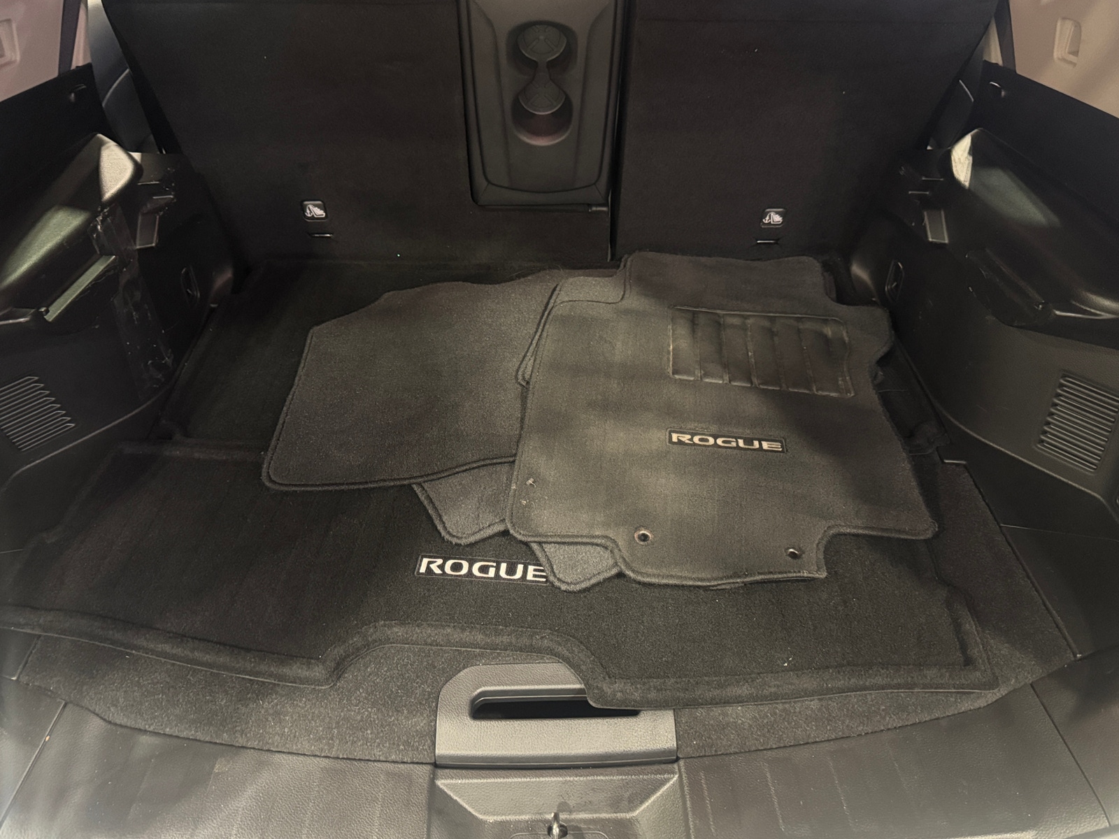 Thumbnail: 2018 Nissan Rogue - 7