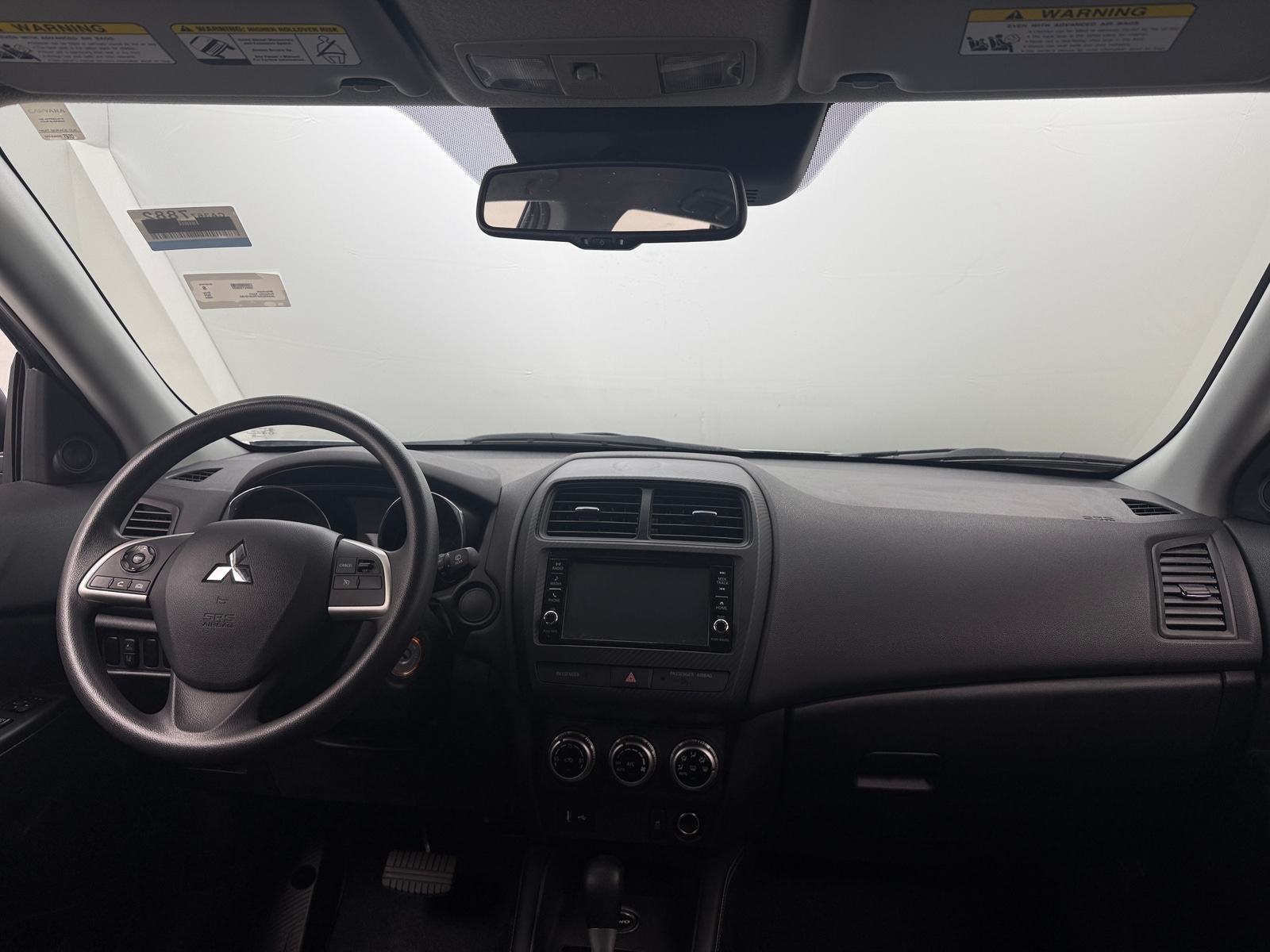 Thumbnail: 2024 Mitsubishi Outlander Sport - 3