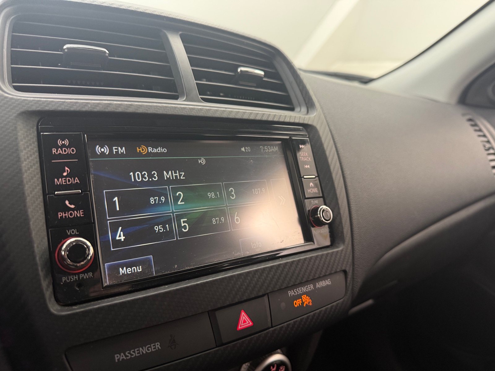 Thumbnail: 2024 Mitsubishi Outlander Sport - 4