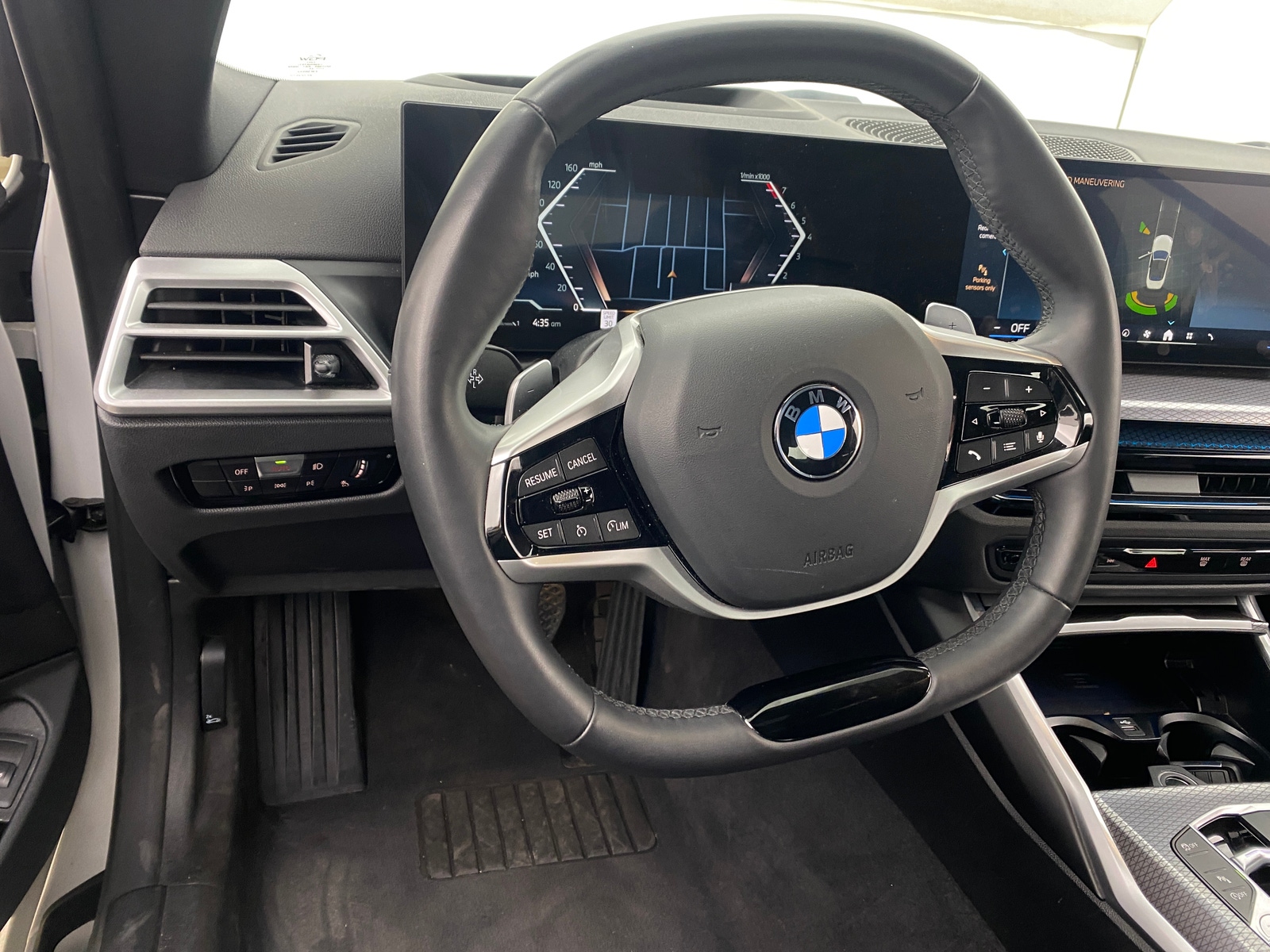 Thumbnail: 2025 BMW 4 Series - 4