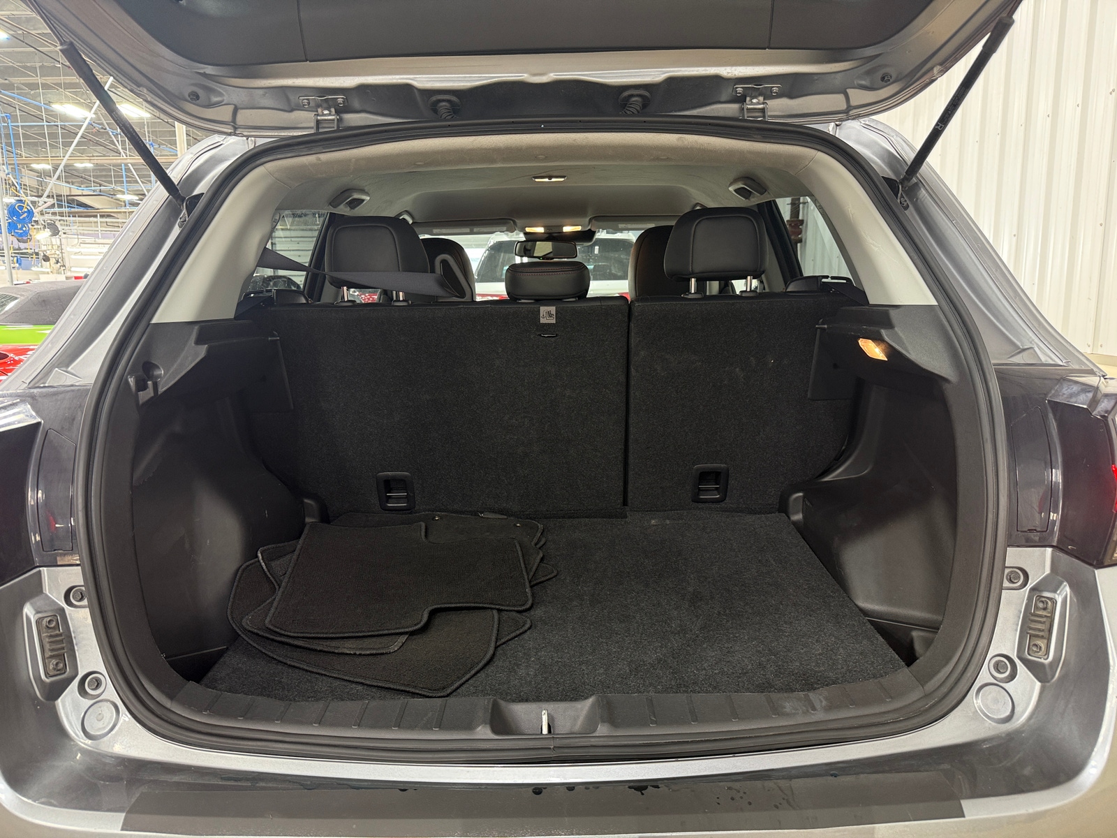 Thumbnail: 2024 Mitsubishi Outlander Sport - 6