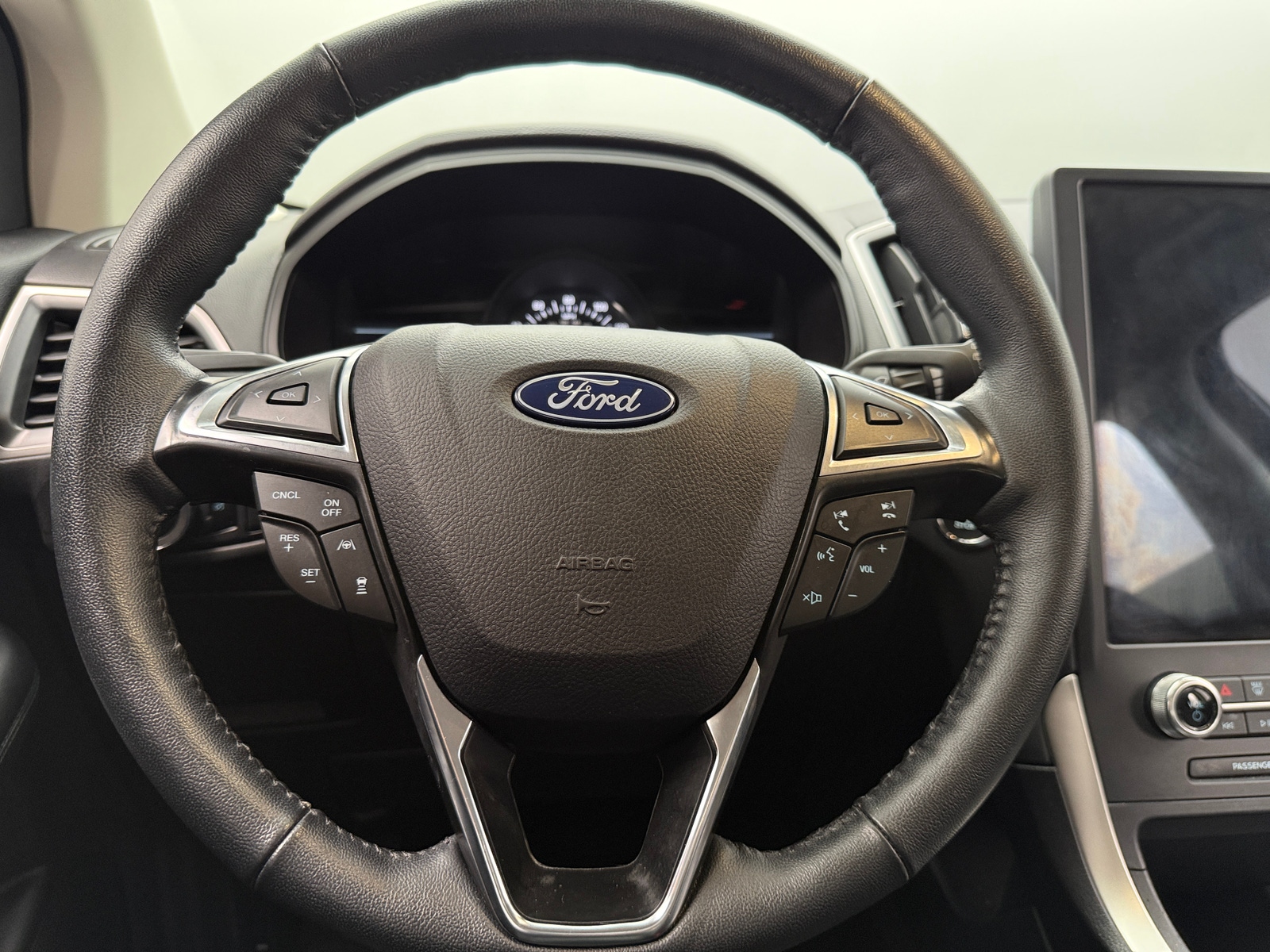 Thumbnail: 2024 Ford Edge - 4