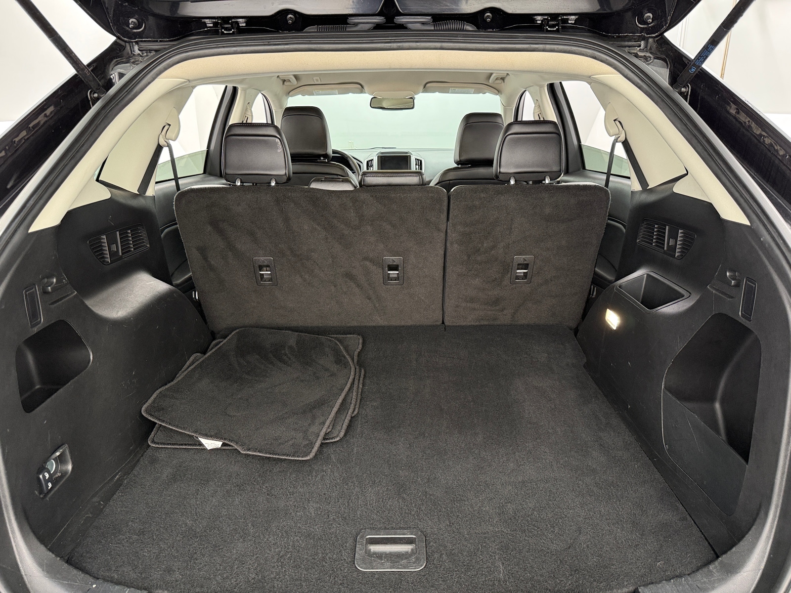 Thumbnail: 2024 Ford Edge - 6