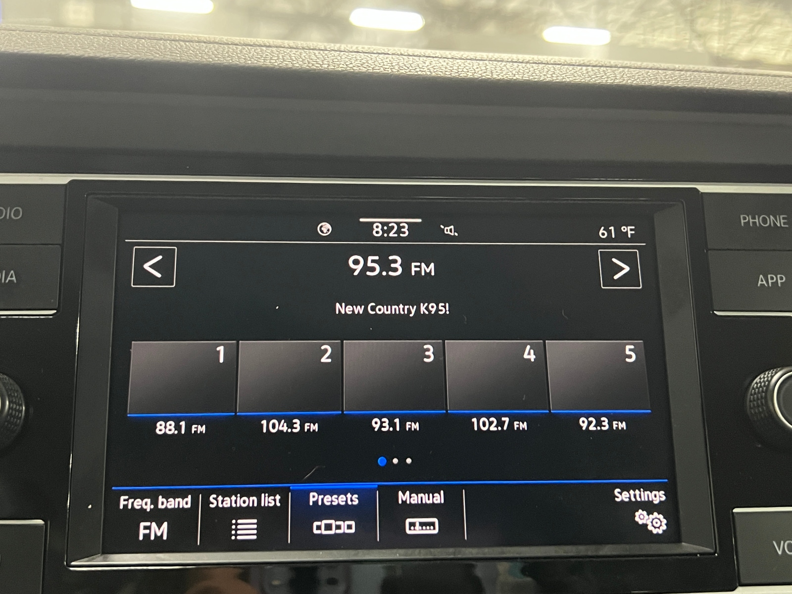 Thumbnail: 2021 Volkswagen Jetta - 4