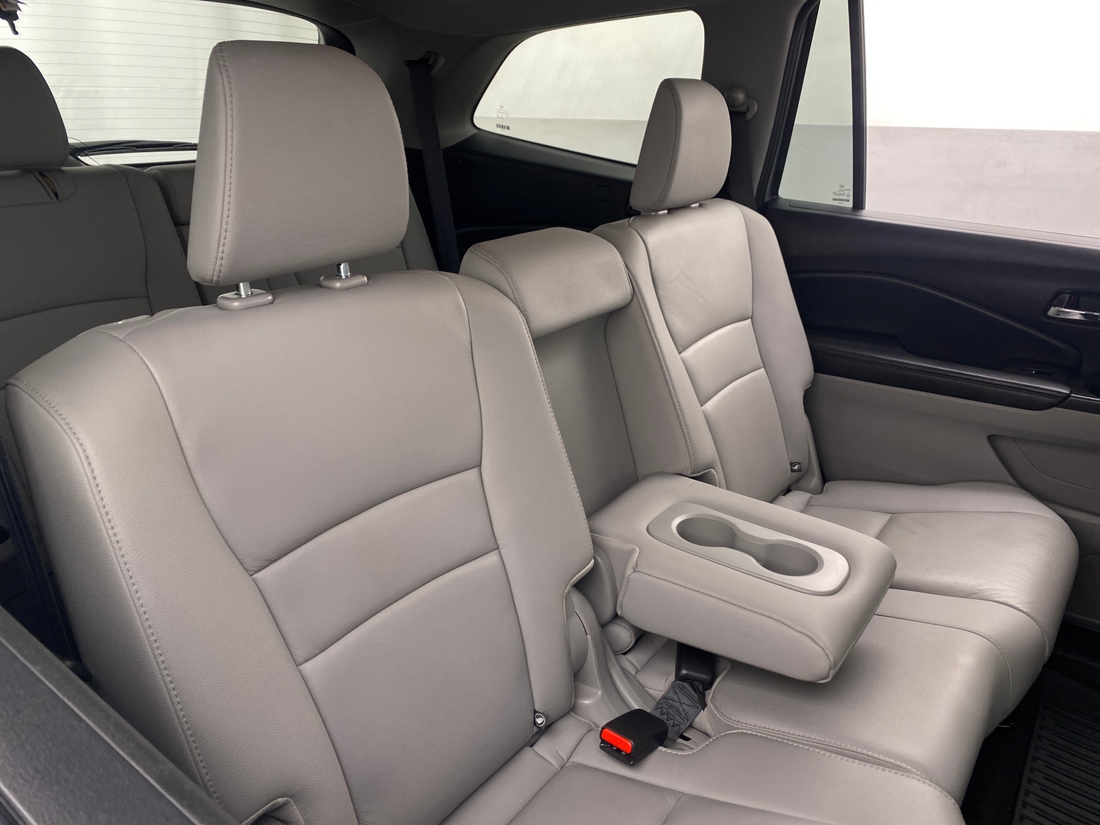 Thumbnail: 2018 Honda Pilot - 5