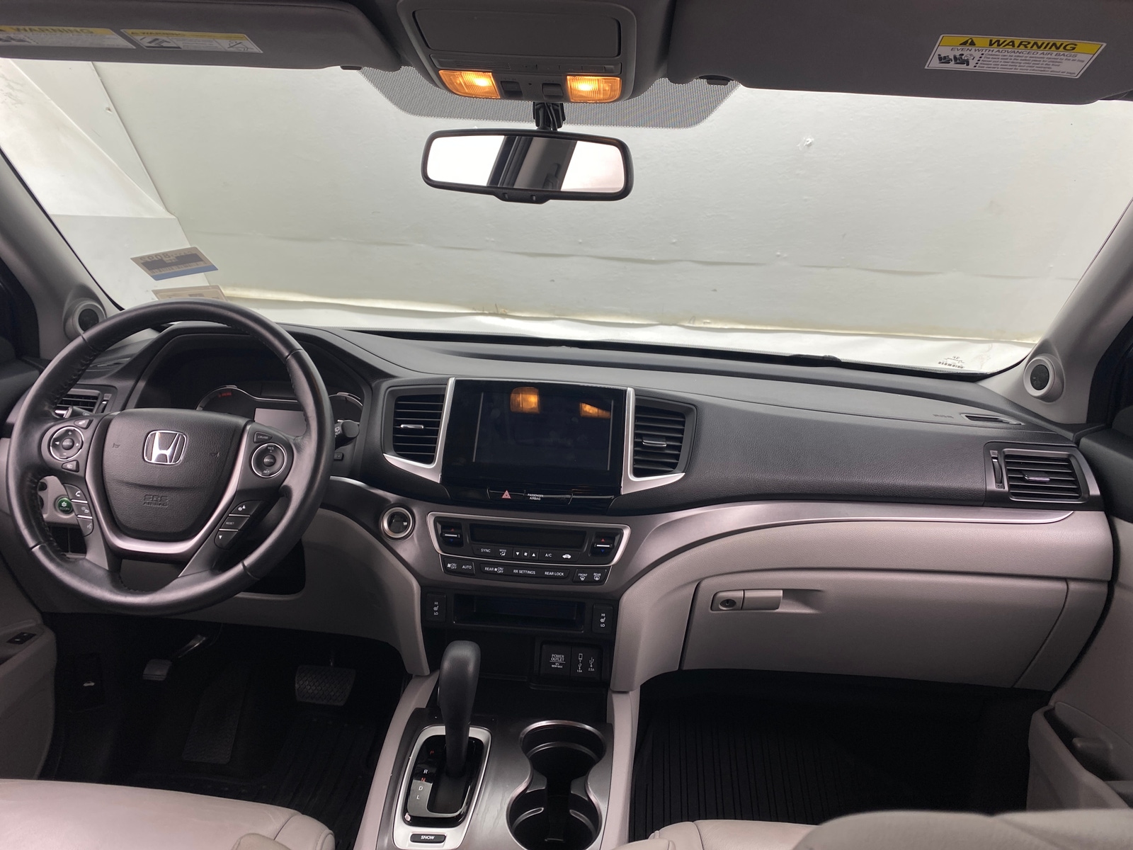 Thumbnail: 2018 Honda Pilot - 2