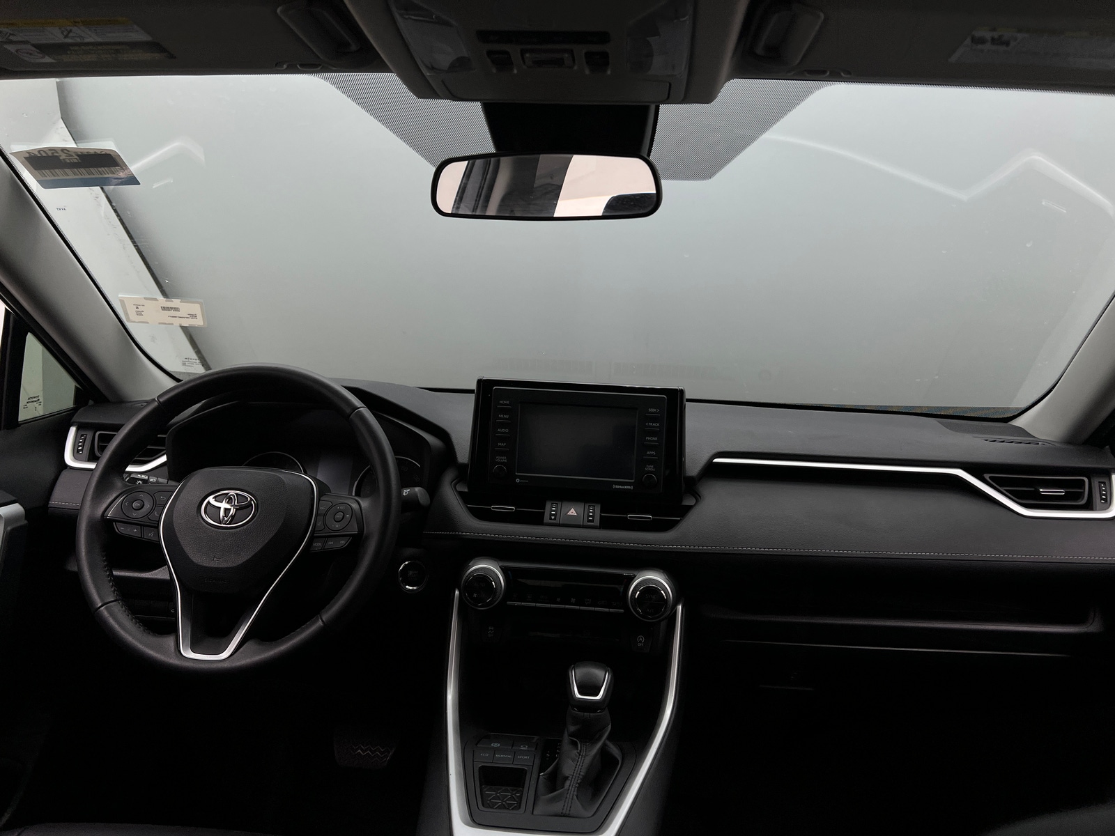 Thumbnail: 2022 Toyota RAV4 - 2