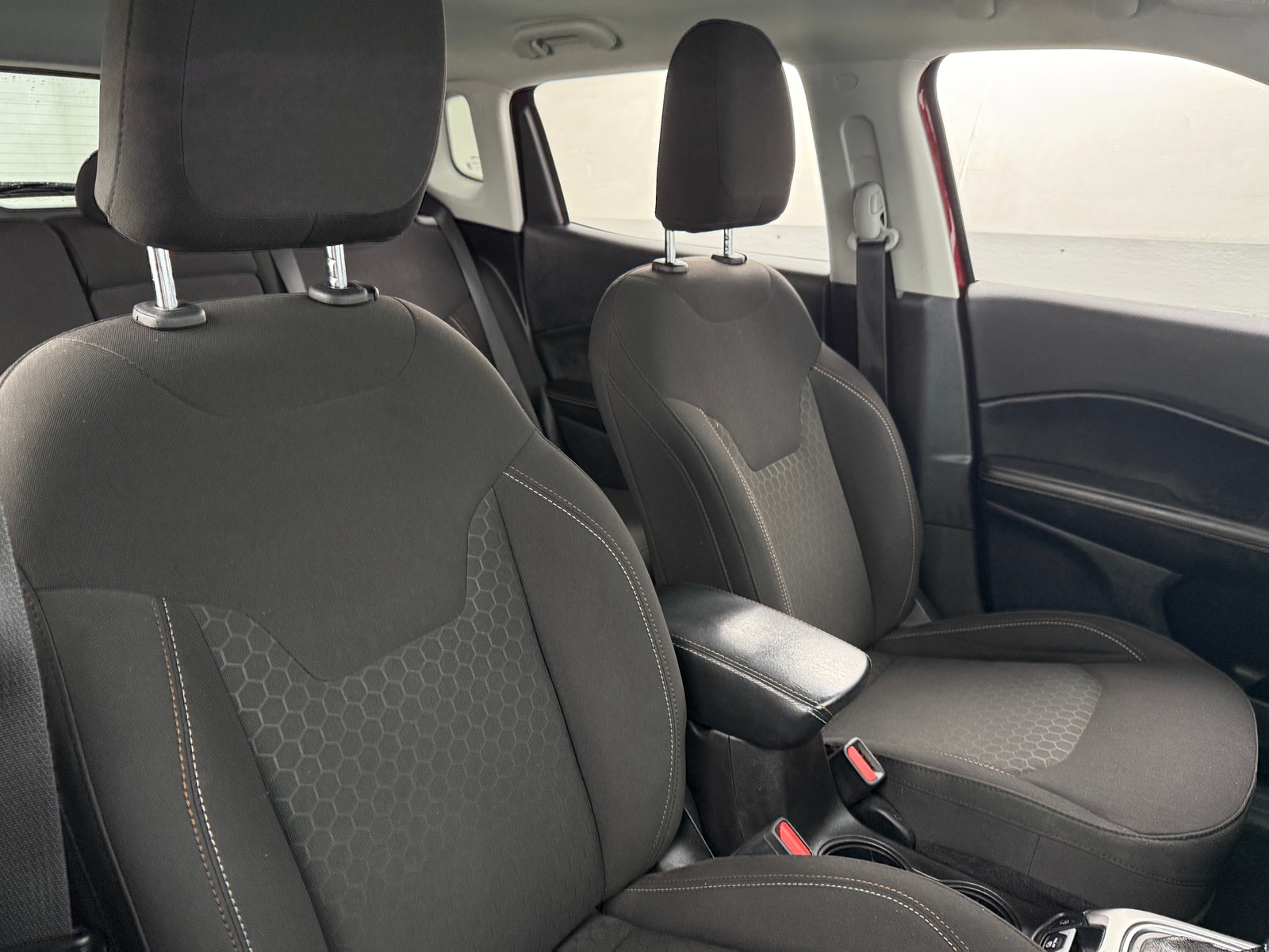 Thumbnail: 2020 Jeep Compass - 2