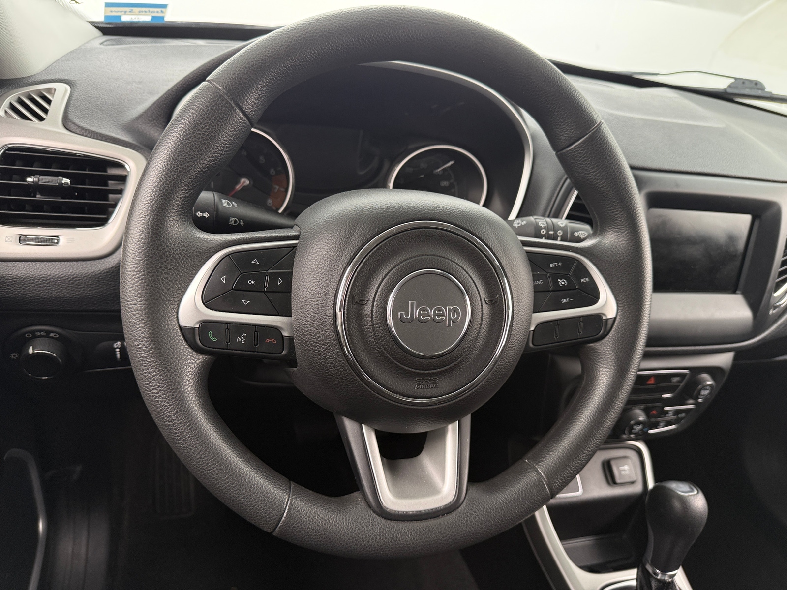 Thumbnail: 2020 Jeep Compass - 5