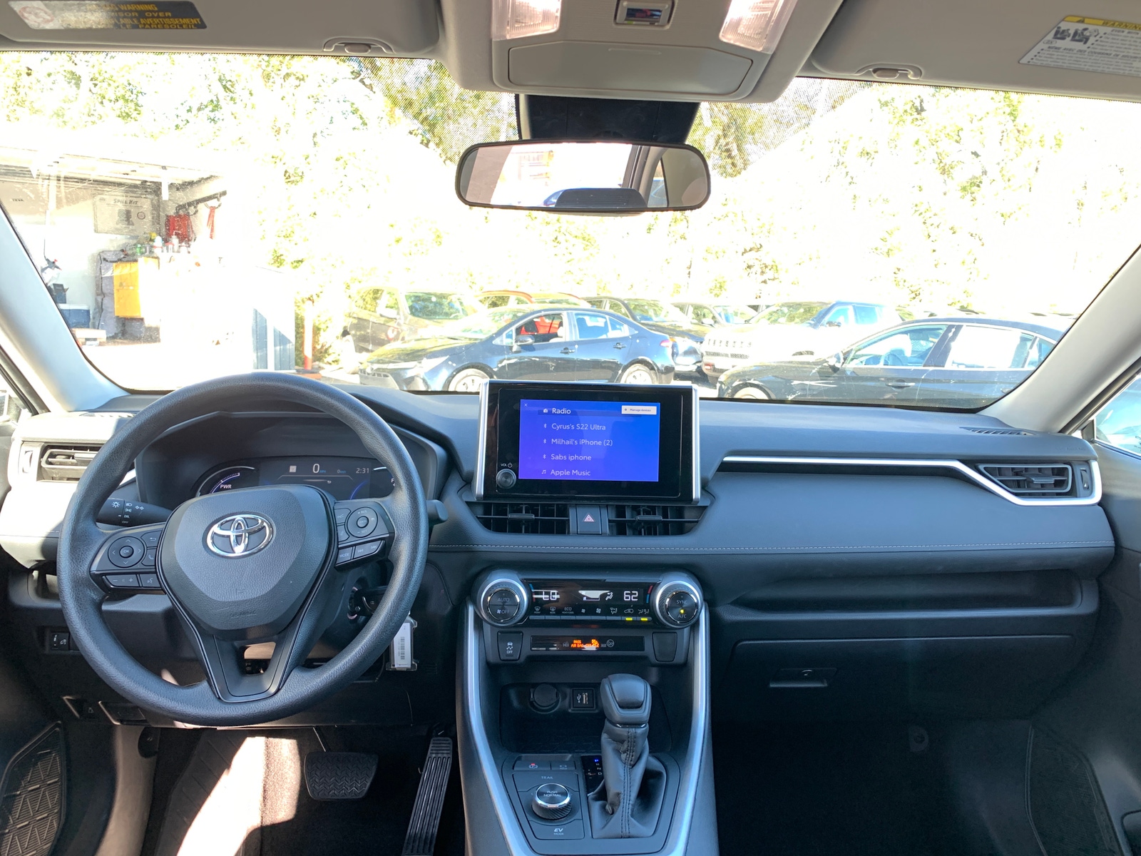 Thumbnail: 2025 Toyota RAV4 - 3