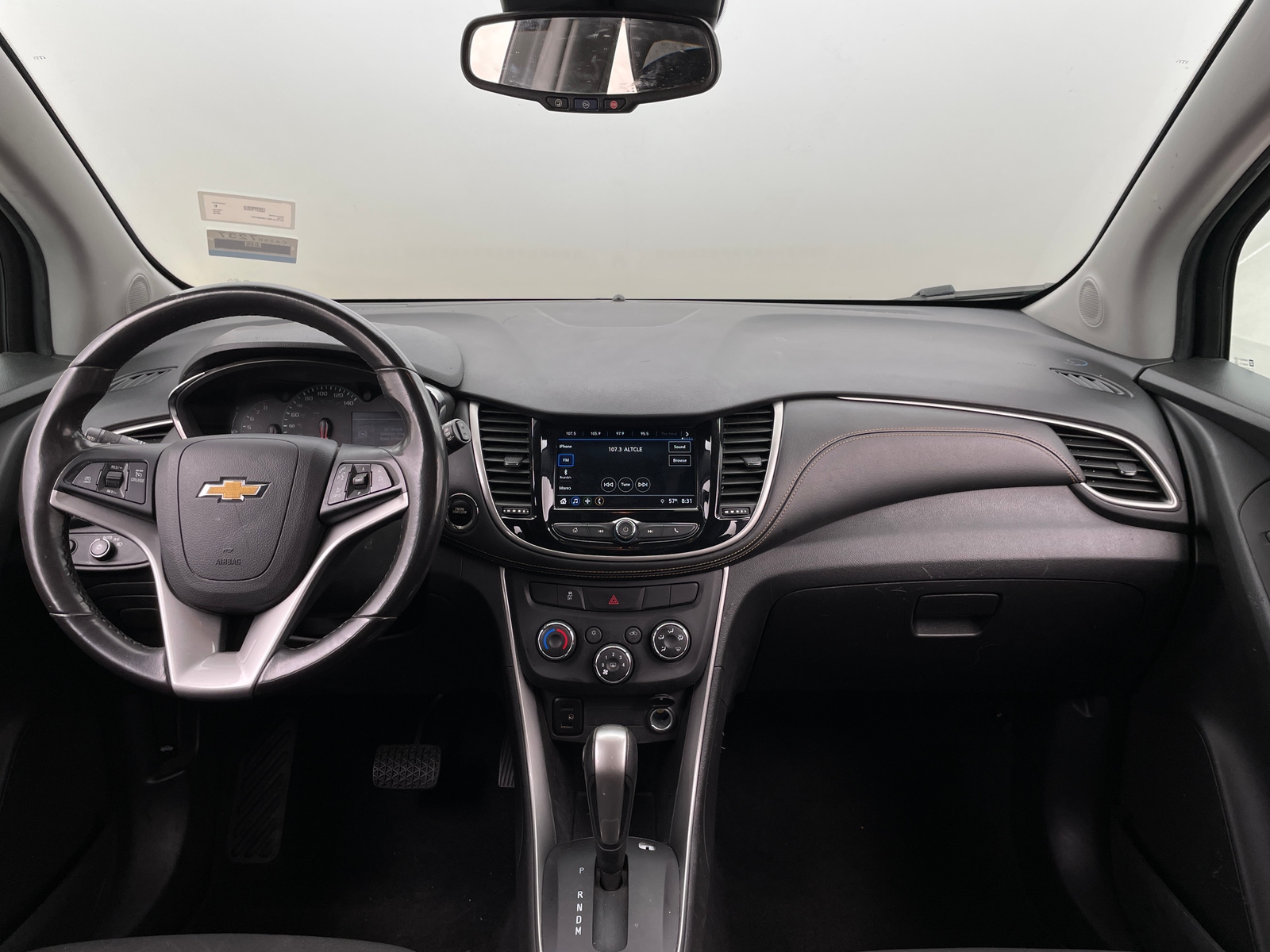 Thumbnail: 2018 Chevrolet Trax - 3