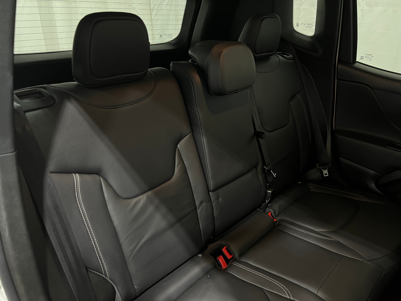 Thumbnail: 2016 Jeep Renegade - 5
