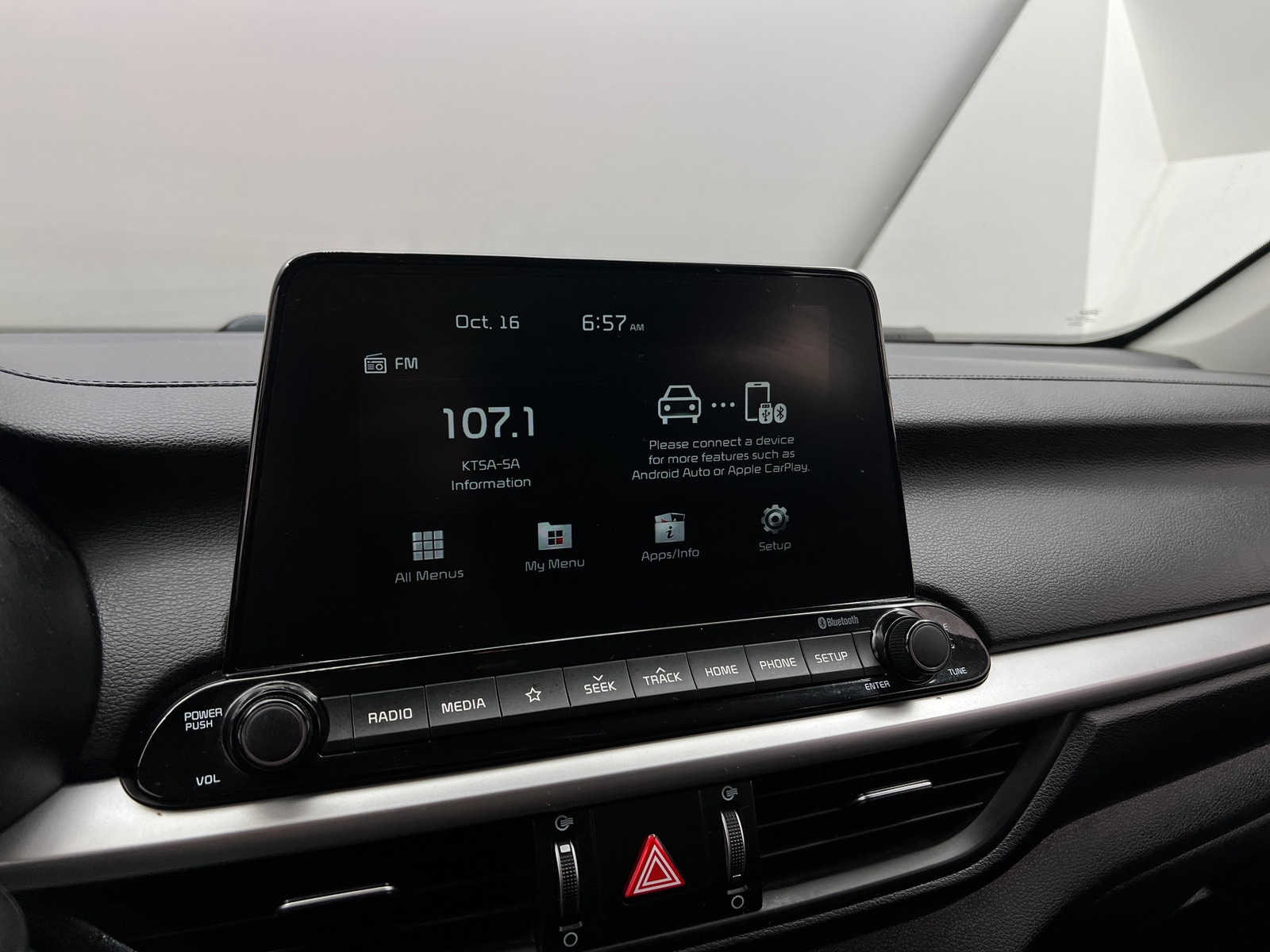 Thumbnail: 2021 Kia Forte - 4